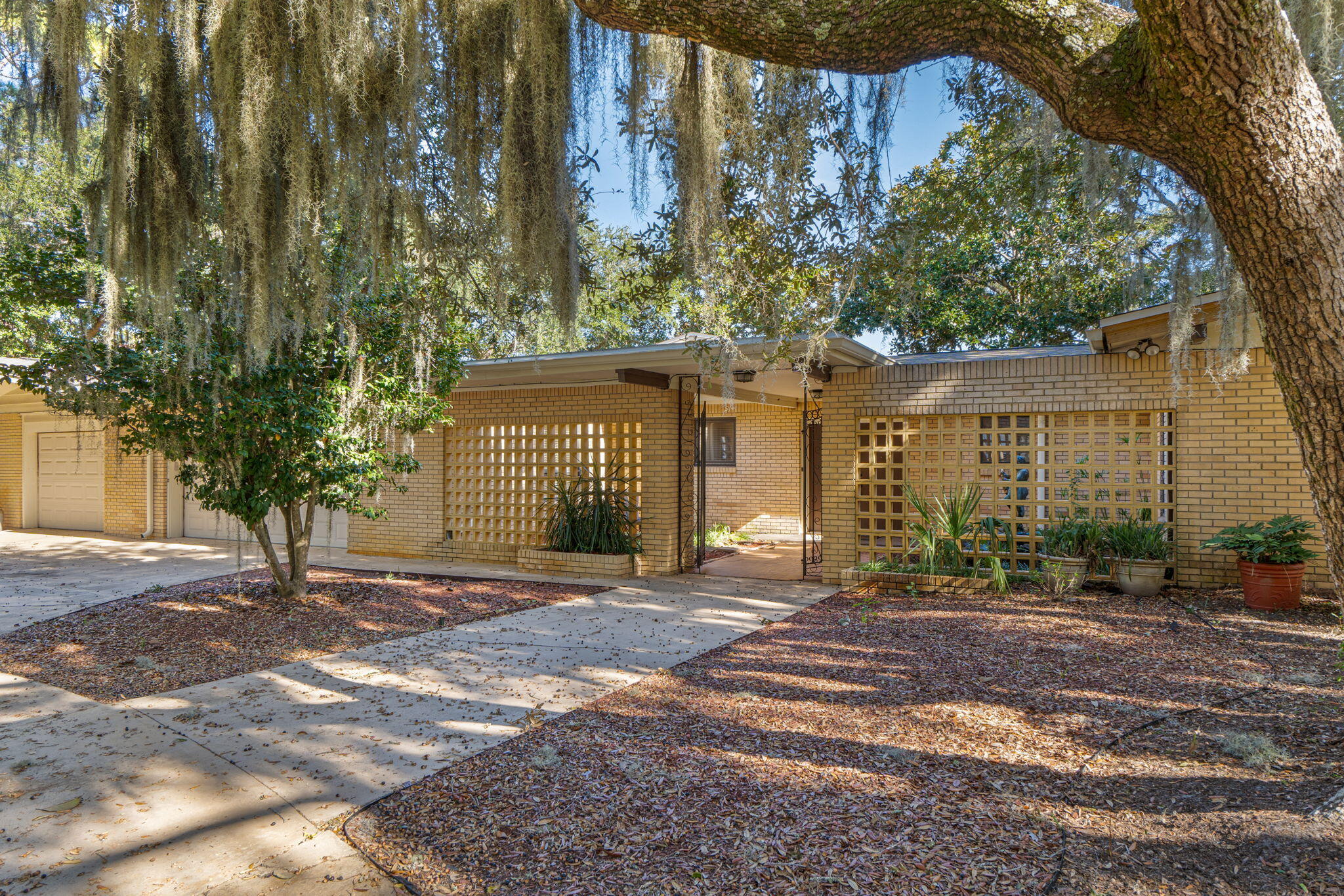 NONESUCH WAY - Residential