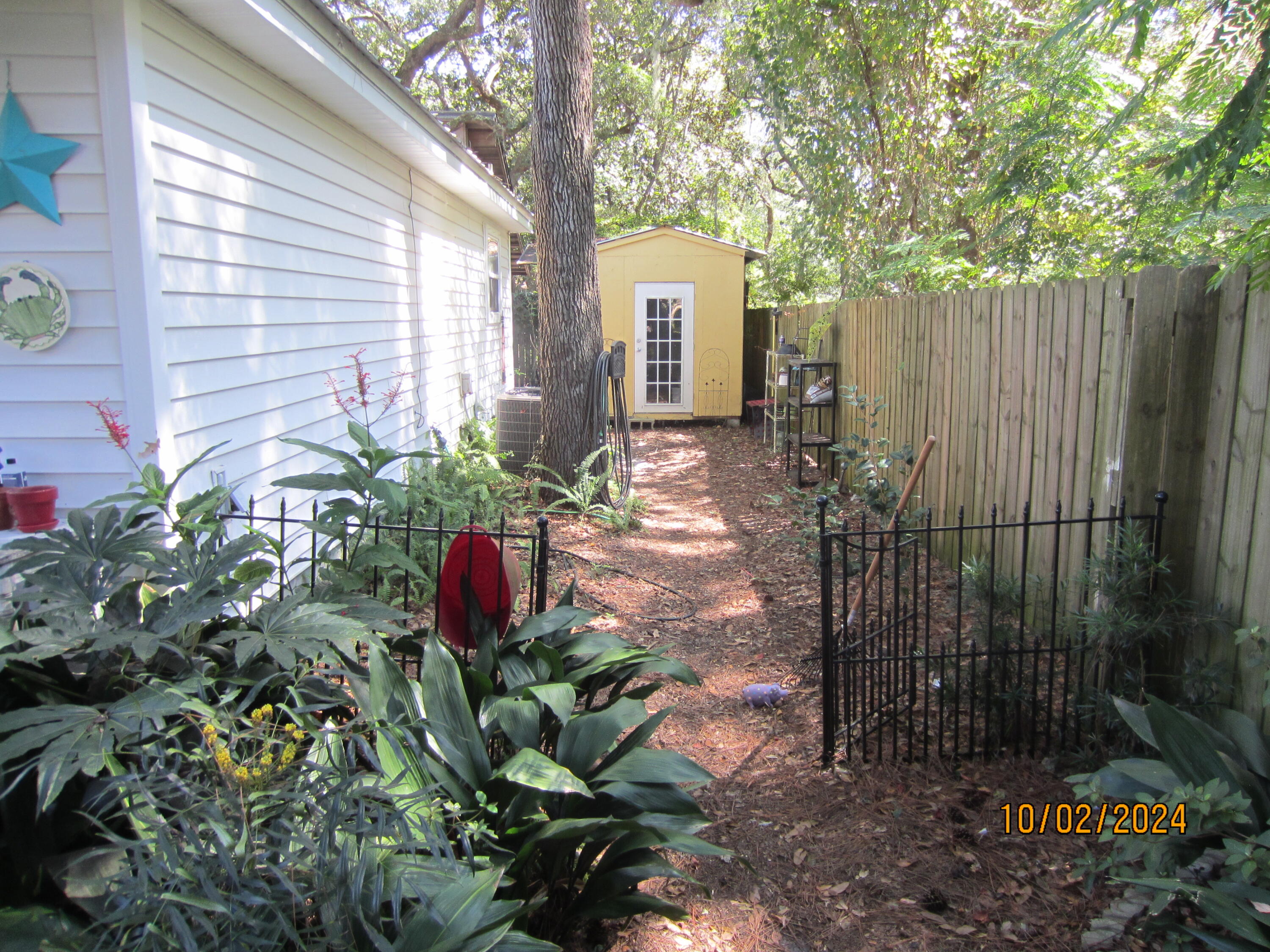 NO RECORDED PROJECT - Residential