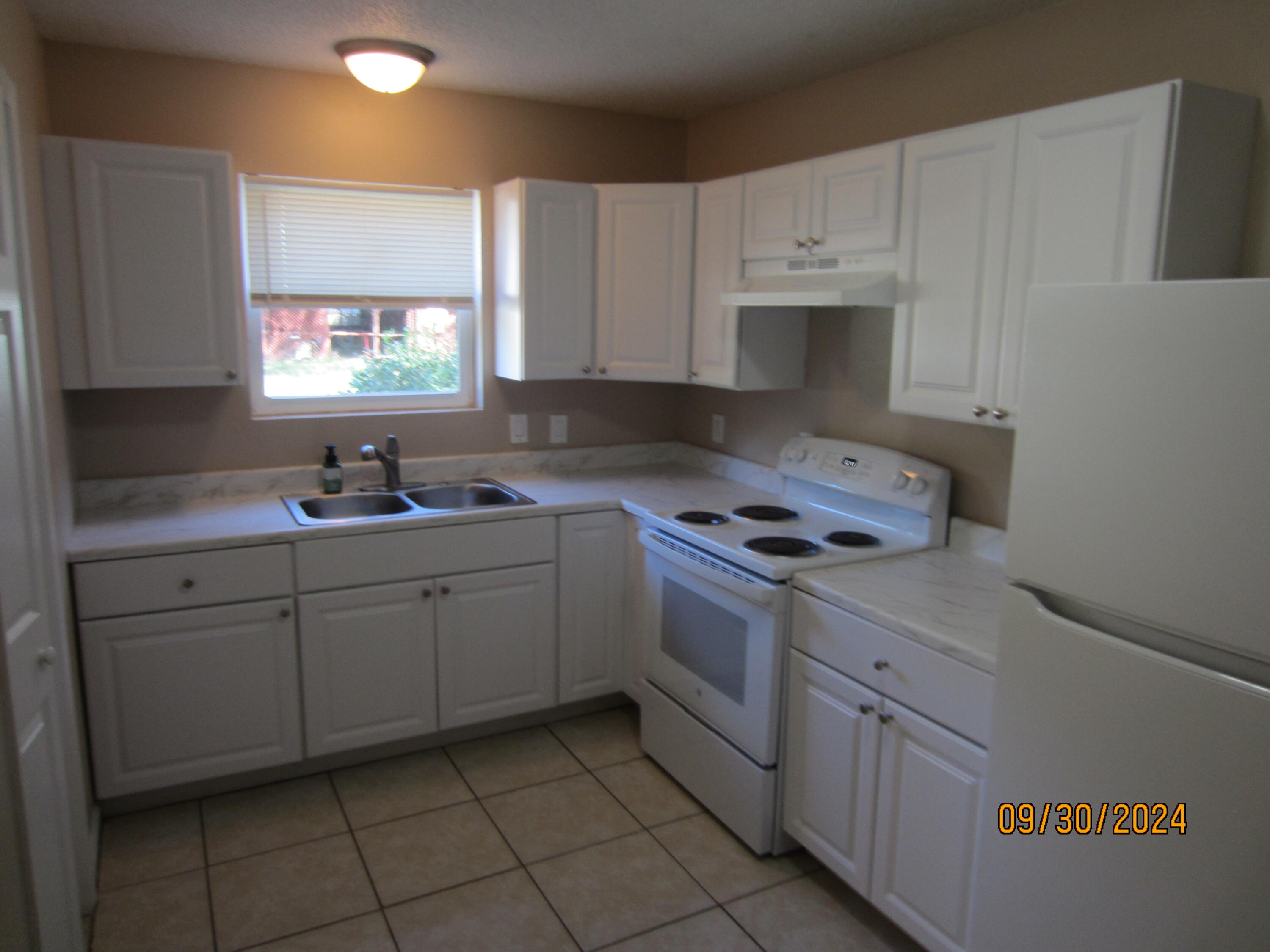 NO RECORDED PROJECT - Residential