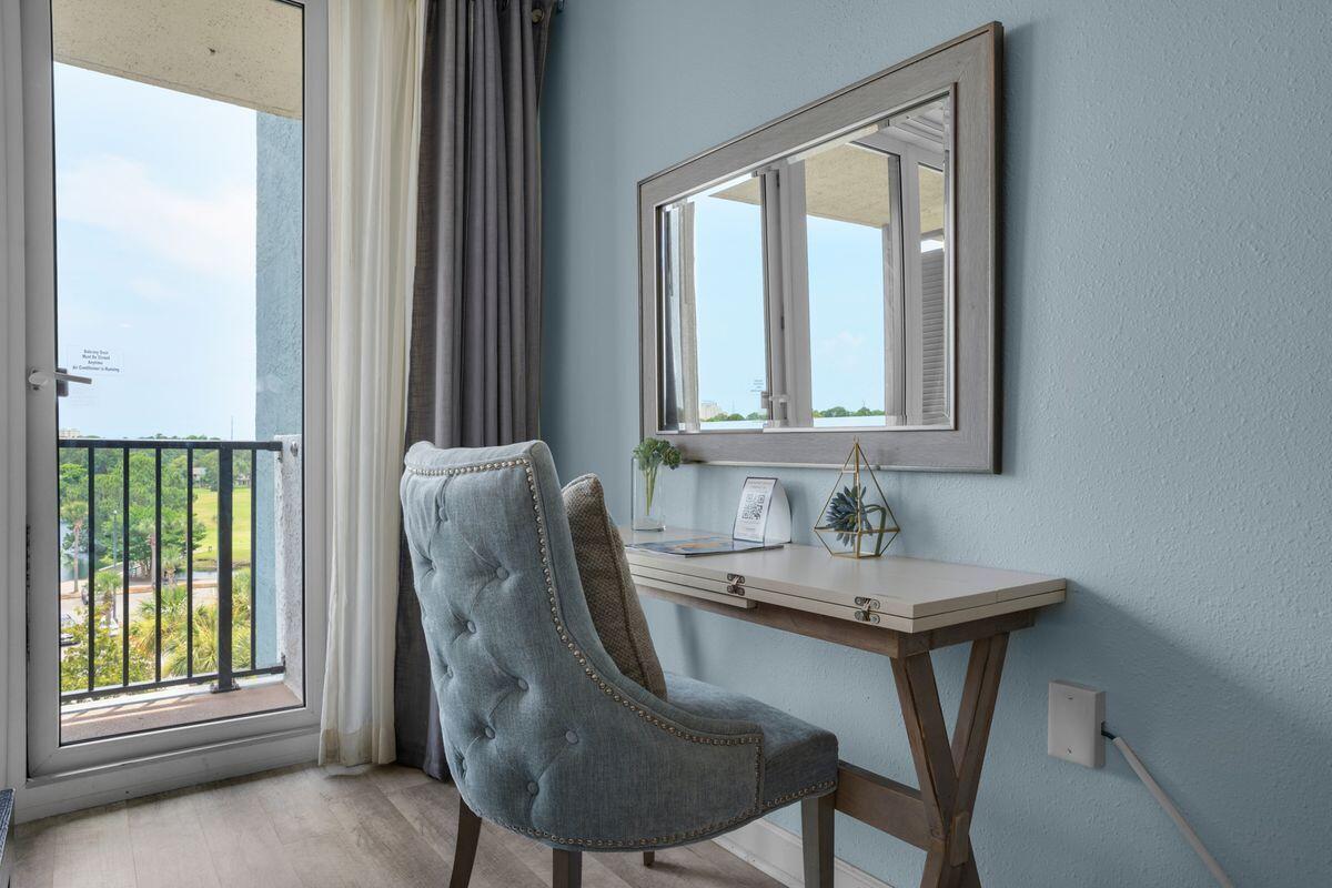 BAYSIDE CONDO SANDESTIN - Residential