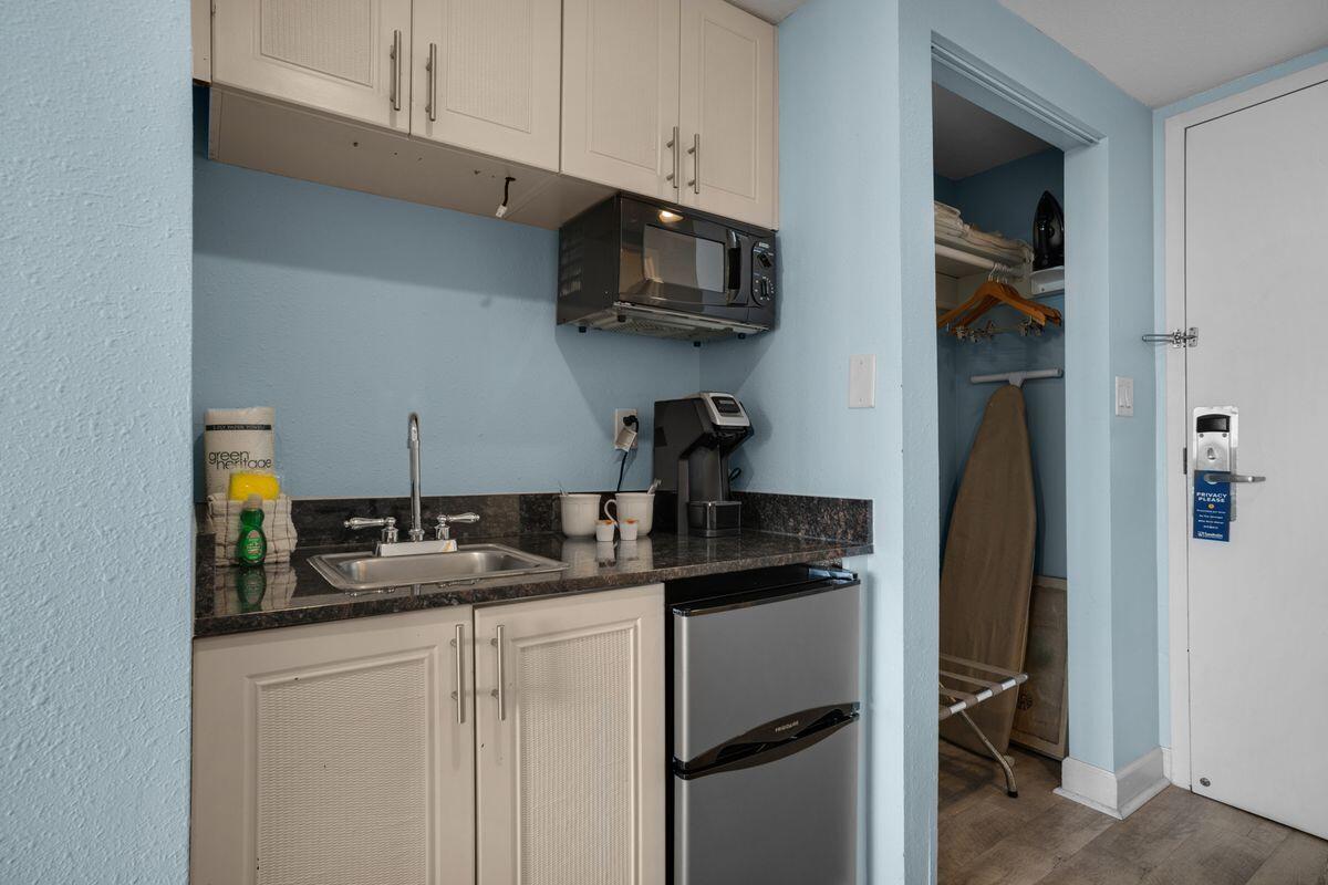 BAYSIDE CONDO SANDESTIN - Residential