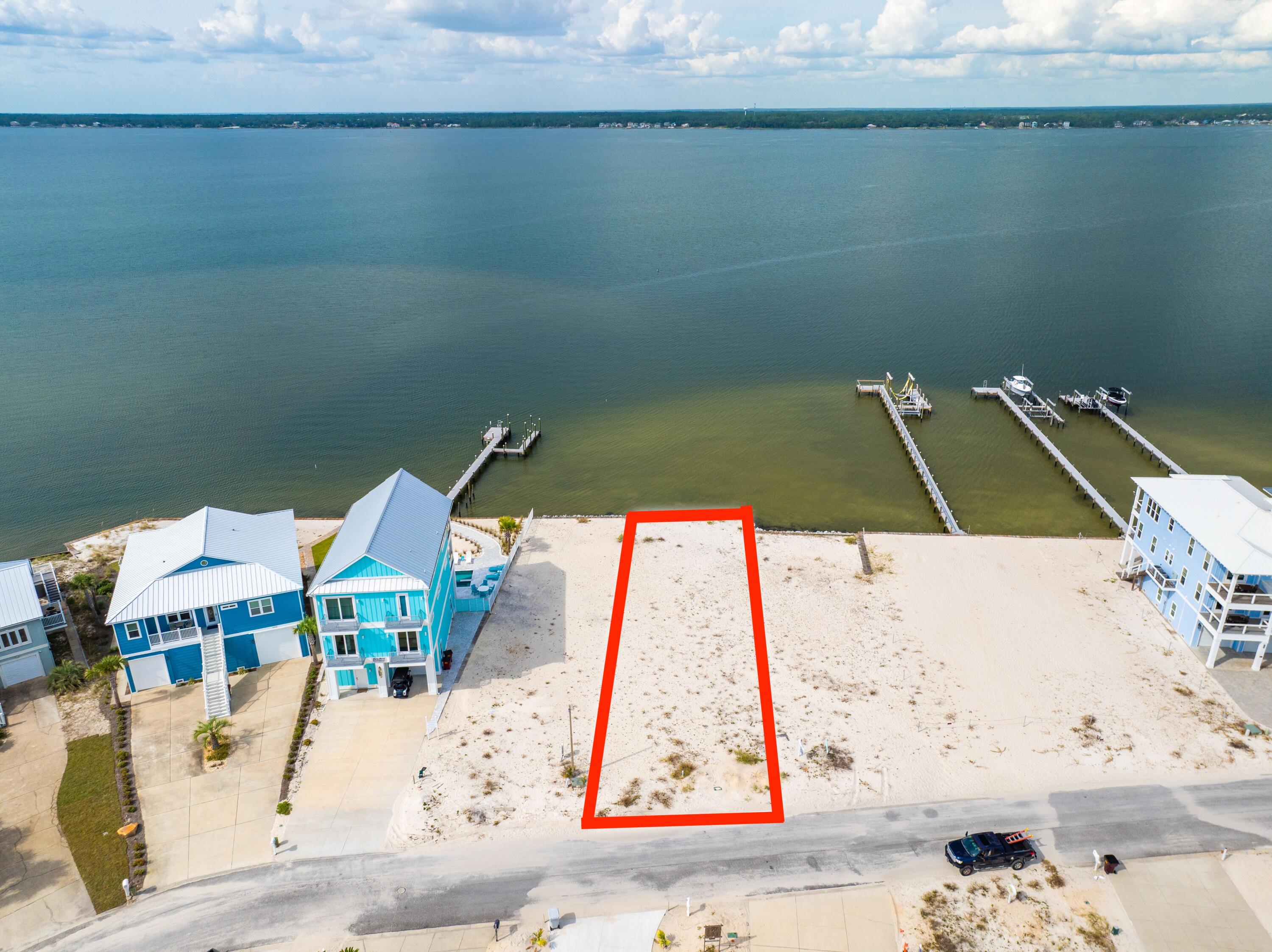 GRAND NAVARRE - Land