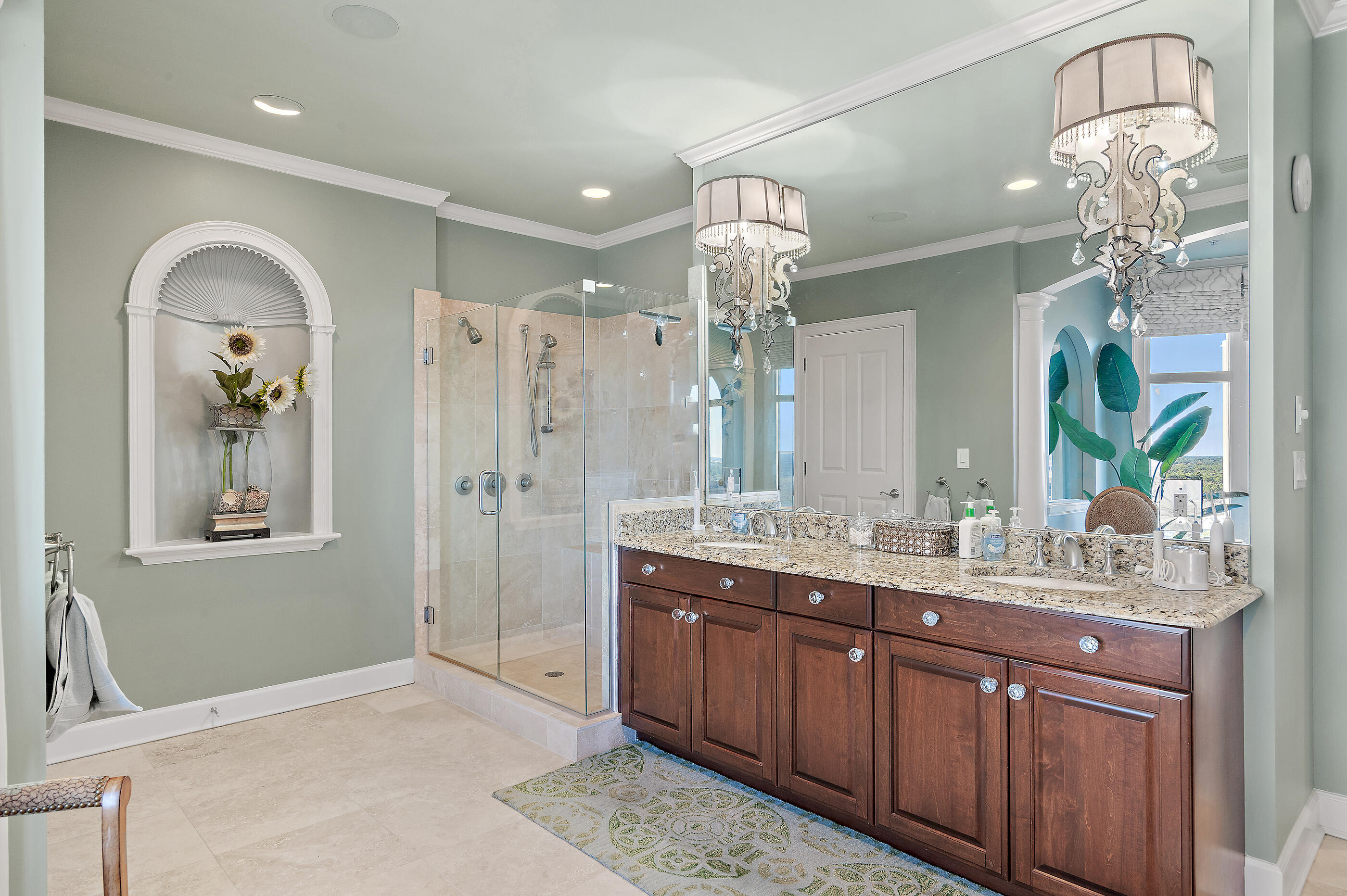 ONE WATER PLACE AT KELLY PLANTATION - Residential