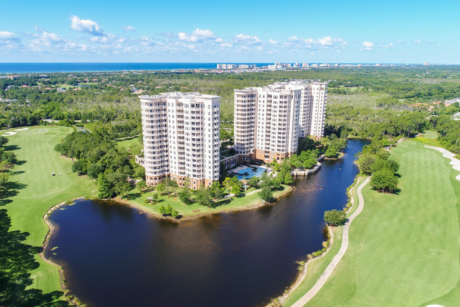 ONE WATER PLACE AT KELLY PLANTATION - Residential