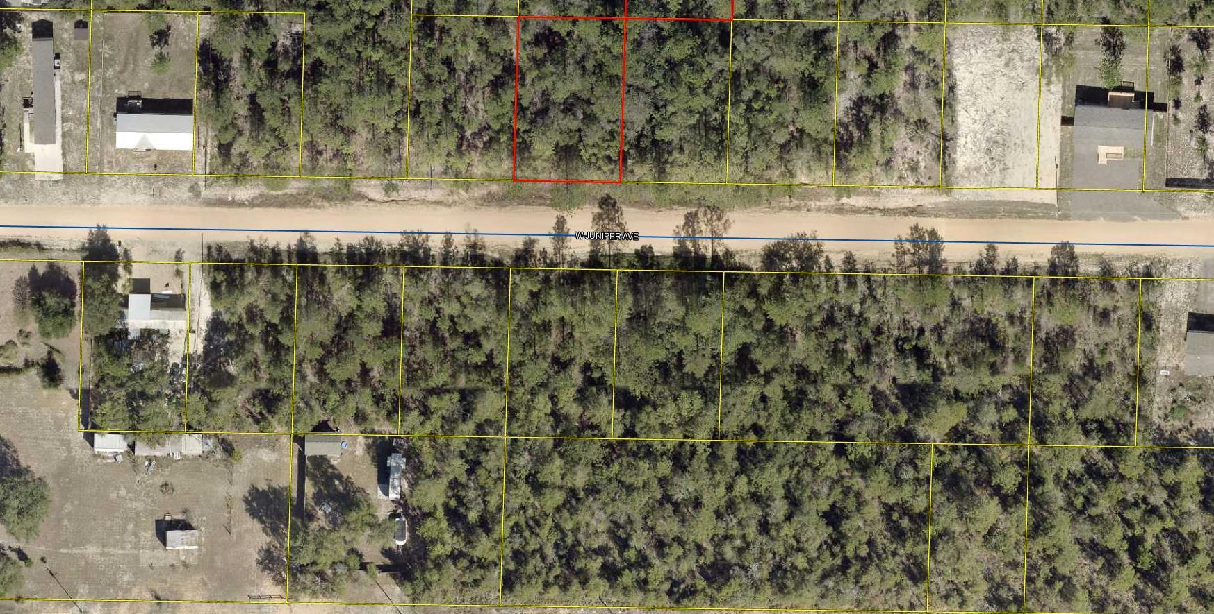 .23 acre lot in Oakwood Hills, an area which is currently being developed and growing. Numerous distribution centers under development, such as Amazon. Zoning is Rural Residential / Low Density which allows Single family residential, manufactured / mobile homes, and modular homes. See photos for information PER the COUNTY GIS map for soils, flood zone , which is X, zoning, and other pertinent info. Set backs per county F 20 B 15 Sides 7 1/2 . The lot is raw , no tap in fees have been paid, septic needed, public water and electric available.