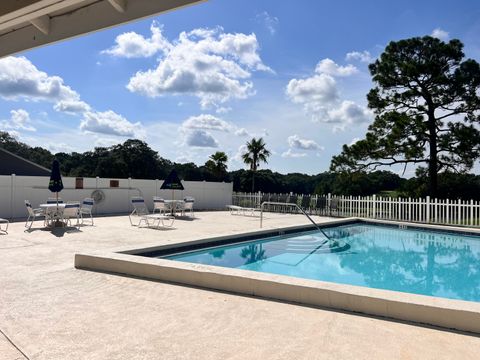 A home in Niceville