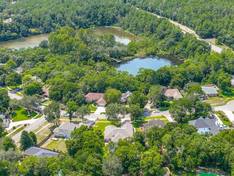 A home in Niceville