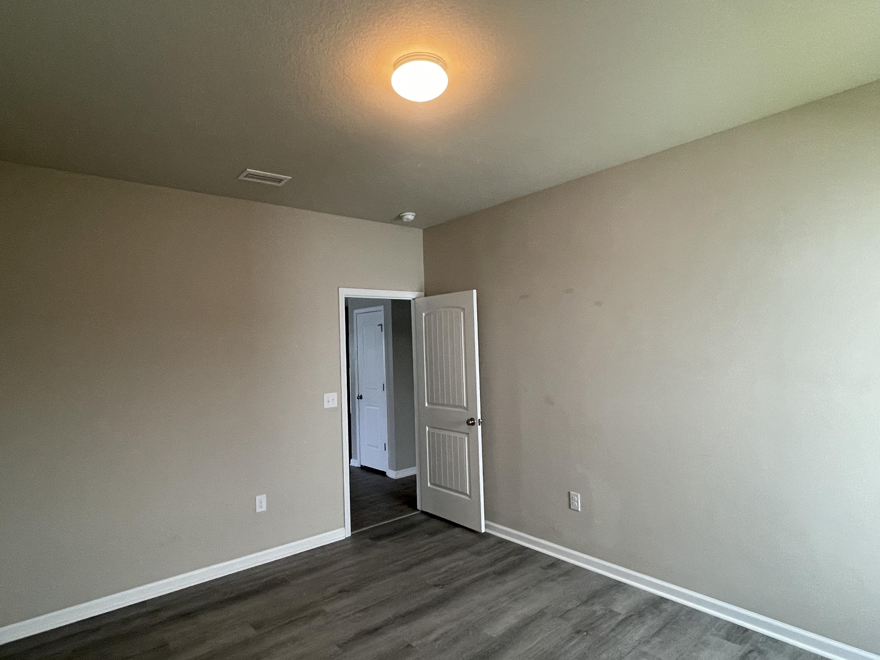 HAMMOCK BAY - Residential Lease