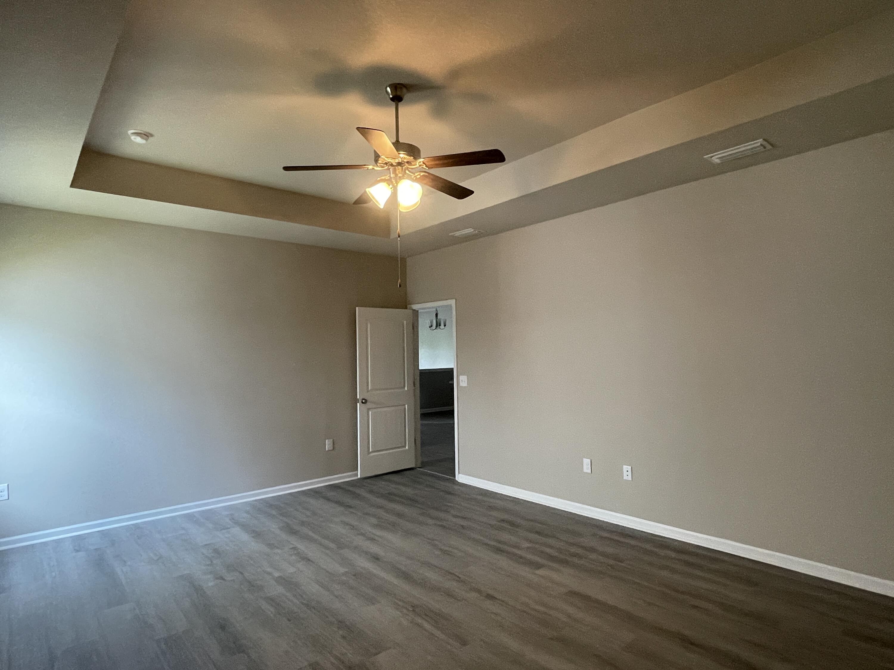 HAMMOCK BAY - Residential Lease