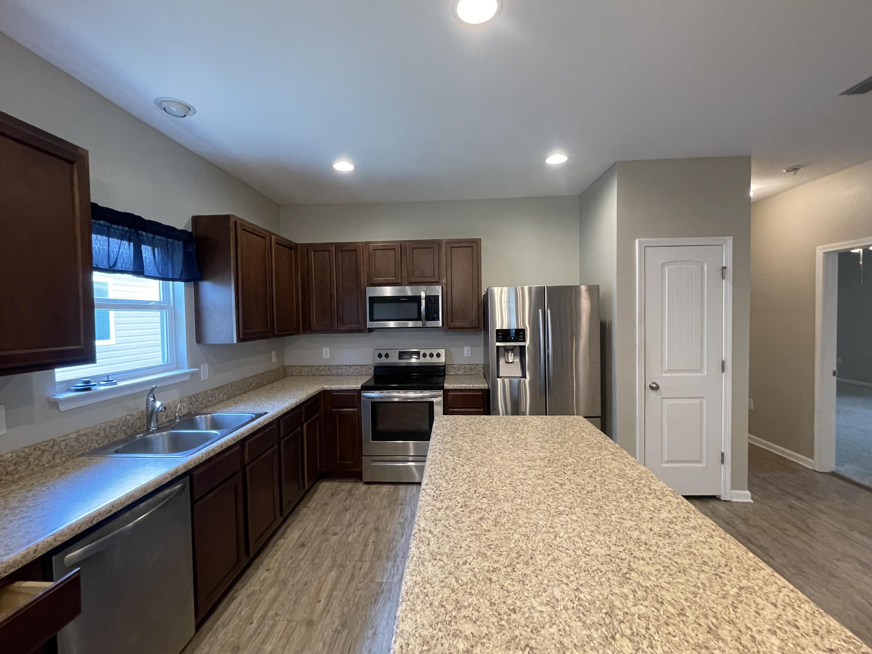 HAMMOCK BAY - Residential Lease