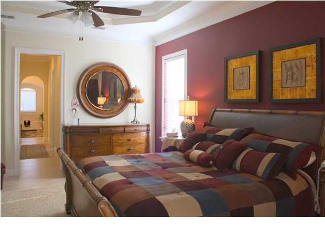 REGATTA BAY - Residential