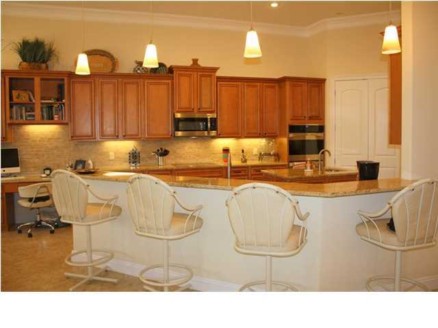 REGATTA BAY - Residential