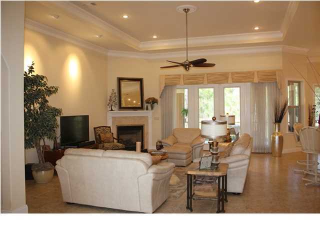 REGATTA BAY - Residential