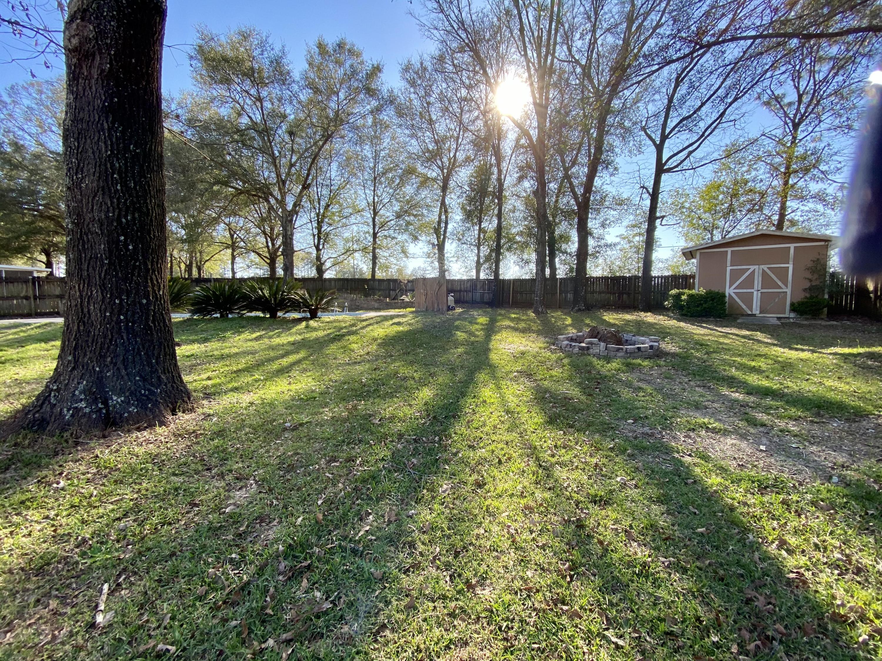 ROLLING HILLS ESTATES - Residential