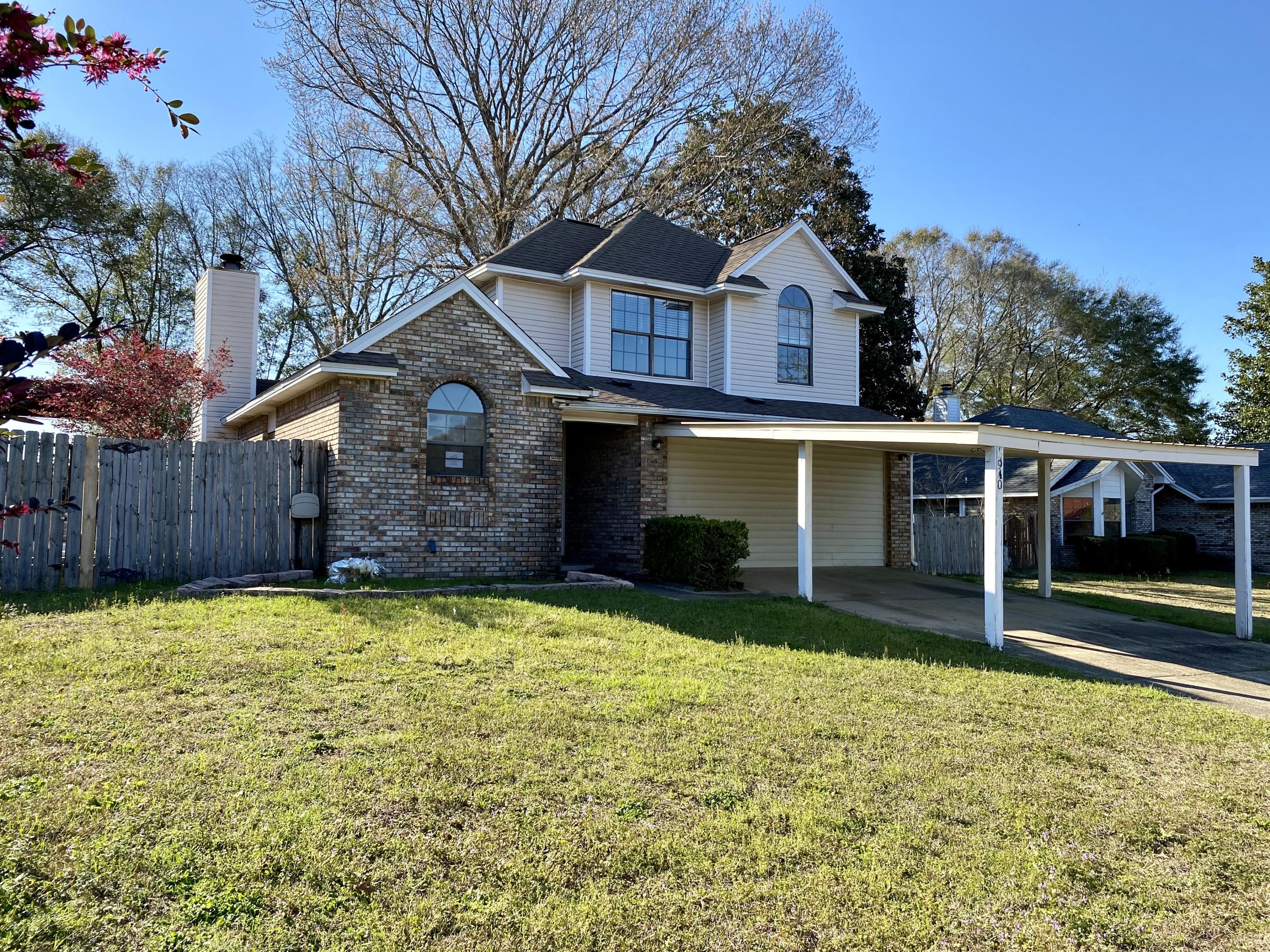 ROLLING HILLS ESTATES - Residential