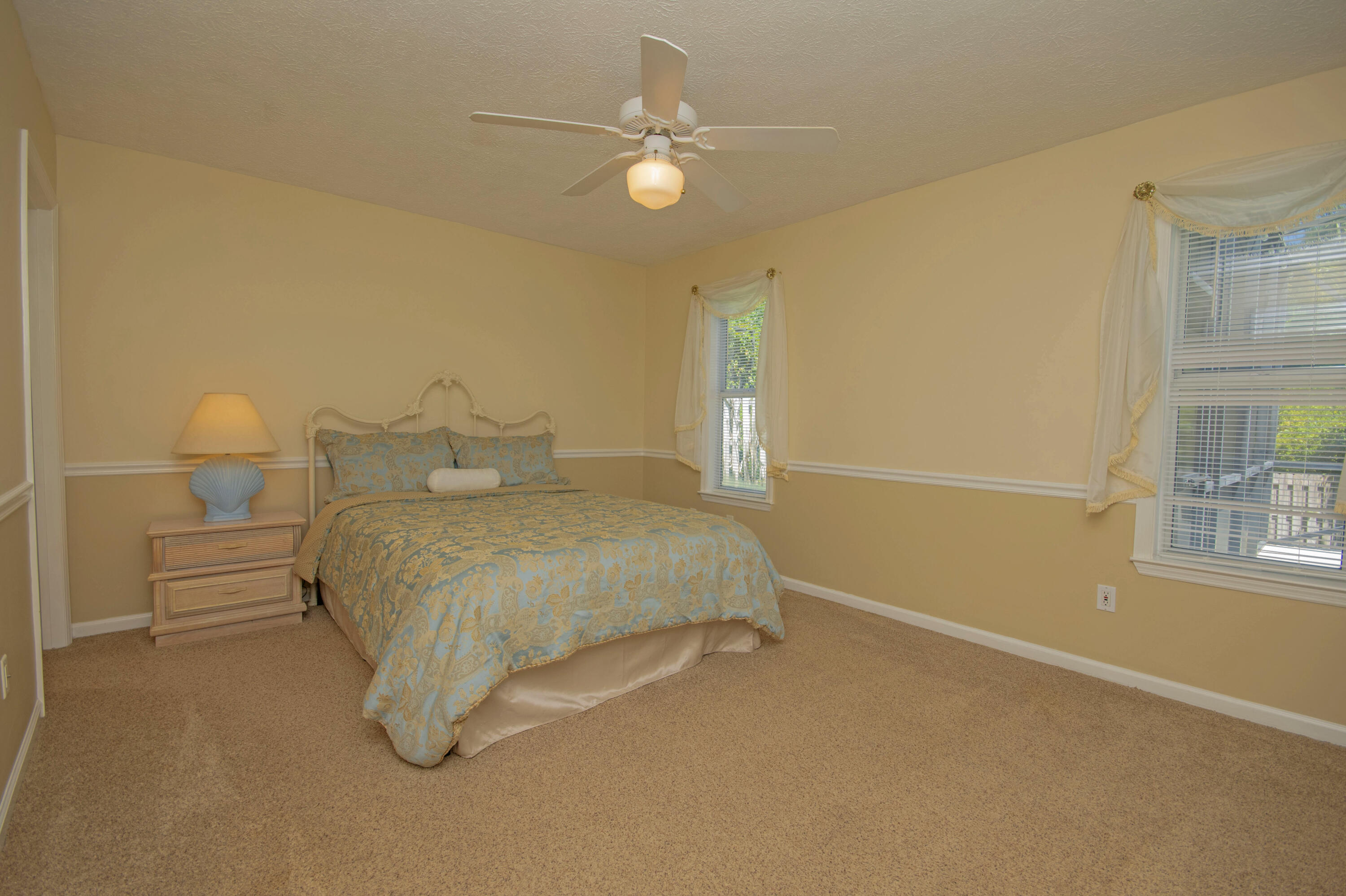 Summer Breeze - Residential