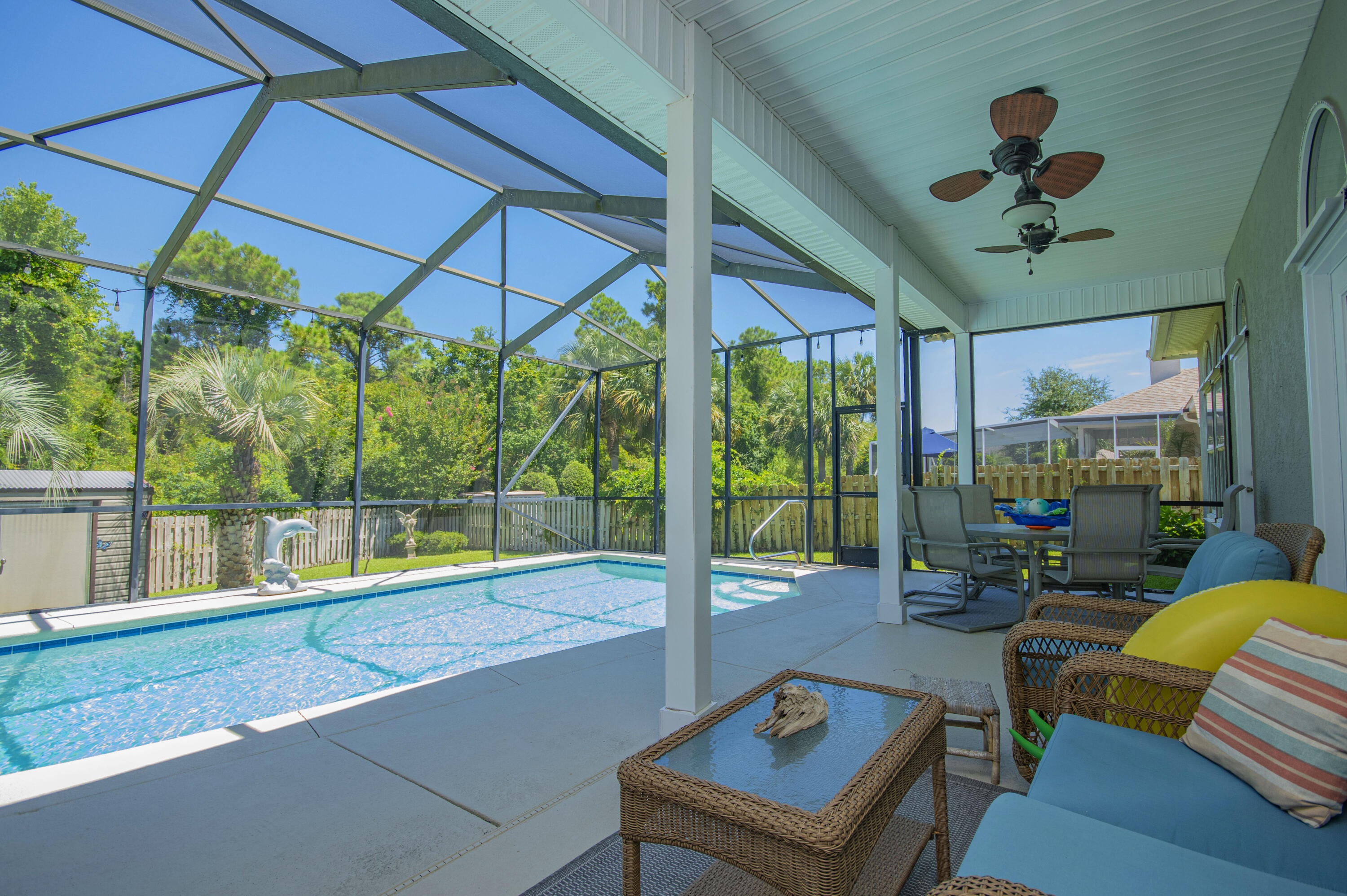 Summer Breeze - Residential