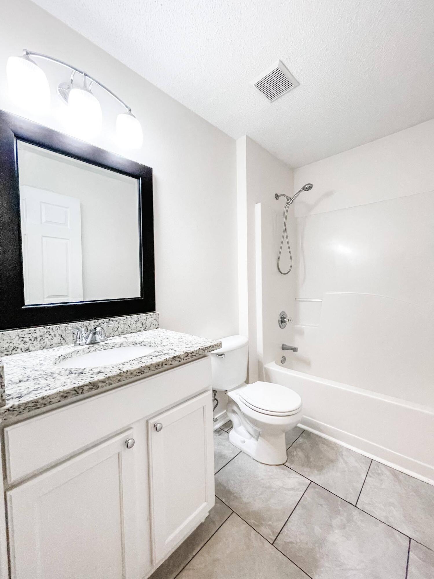 COUNTRYVIEW ESTATES 4TH ADDN PH 5 - Residential Lease