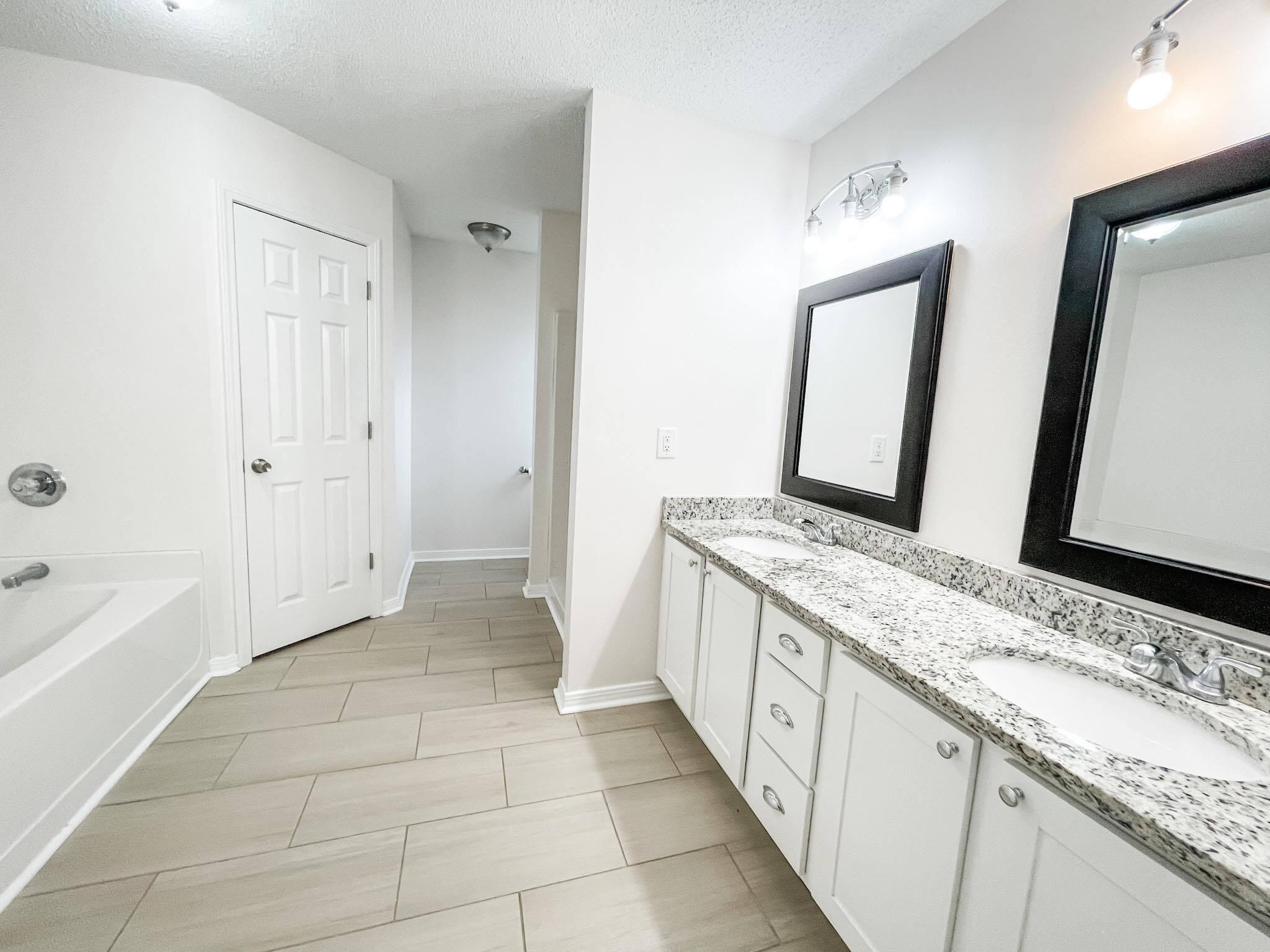 COUNTRYVIEW ESTATES 4TH ADDN PH 5 - Residential Lease