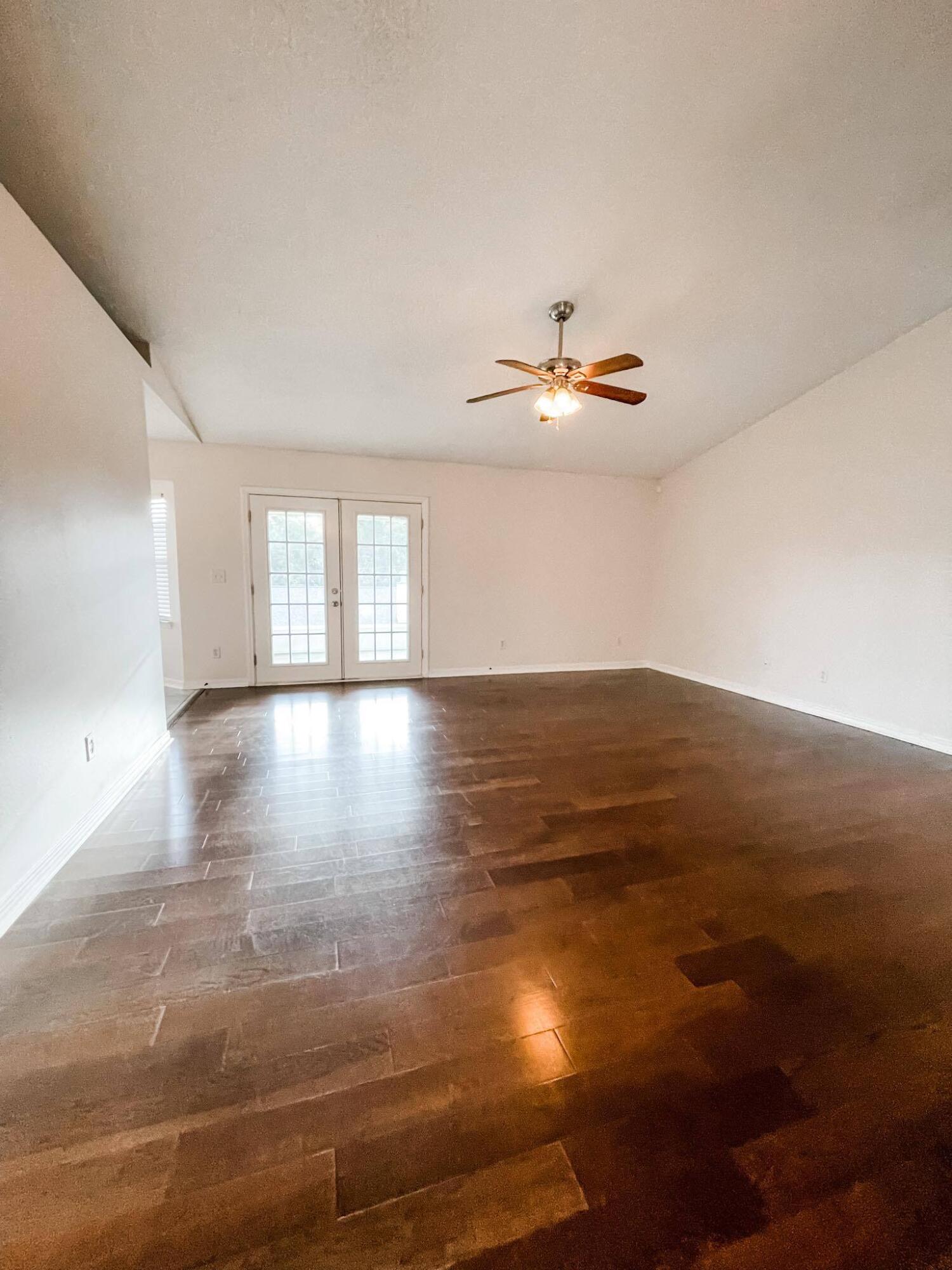 COUNTRYVIEW ESTATES 4TH ADDN PH 5 - Residential Lease