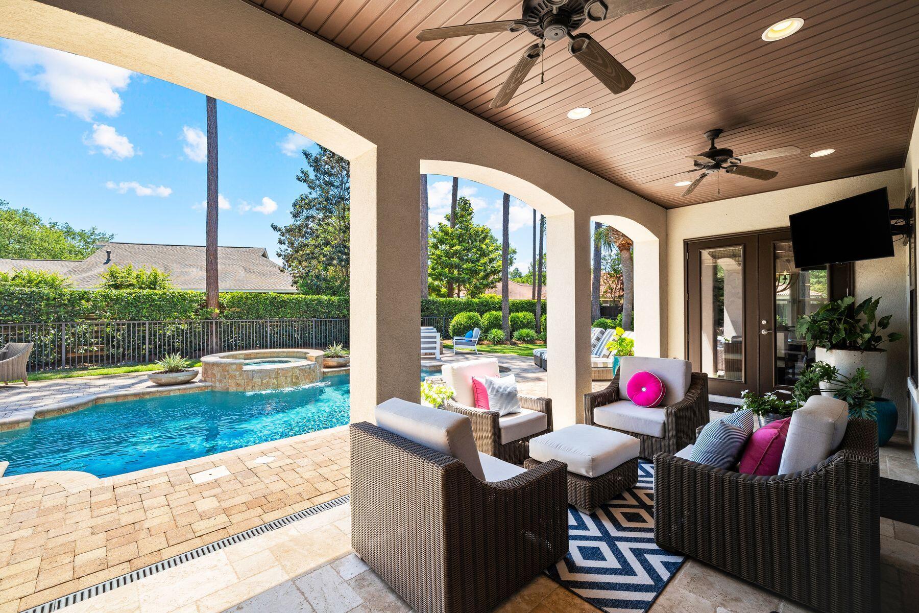 BAYTOWNE AVE EAST - Residential