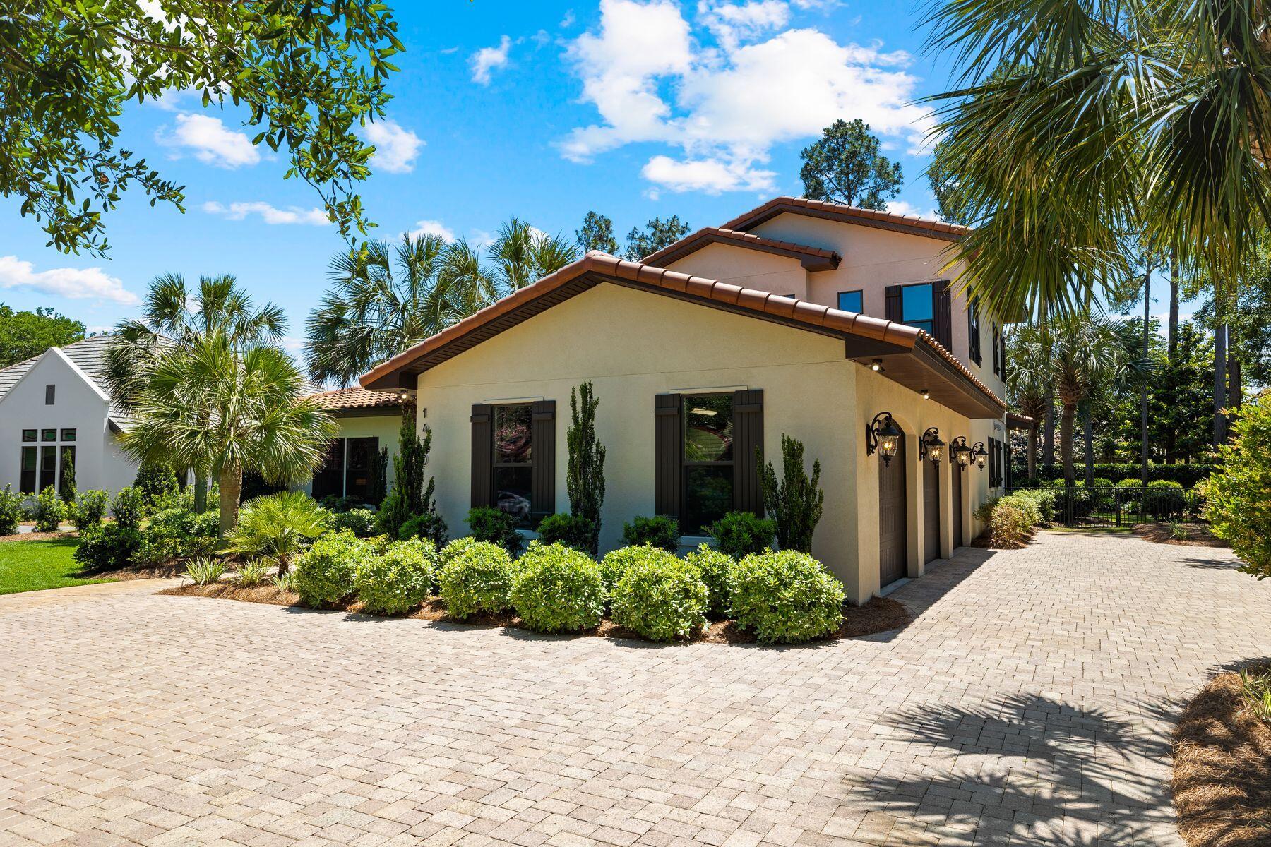 BAYTOWNE AVE EAST - Residential