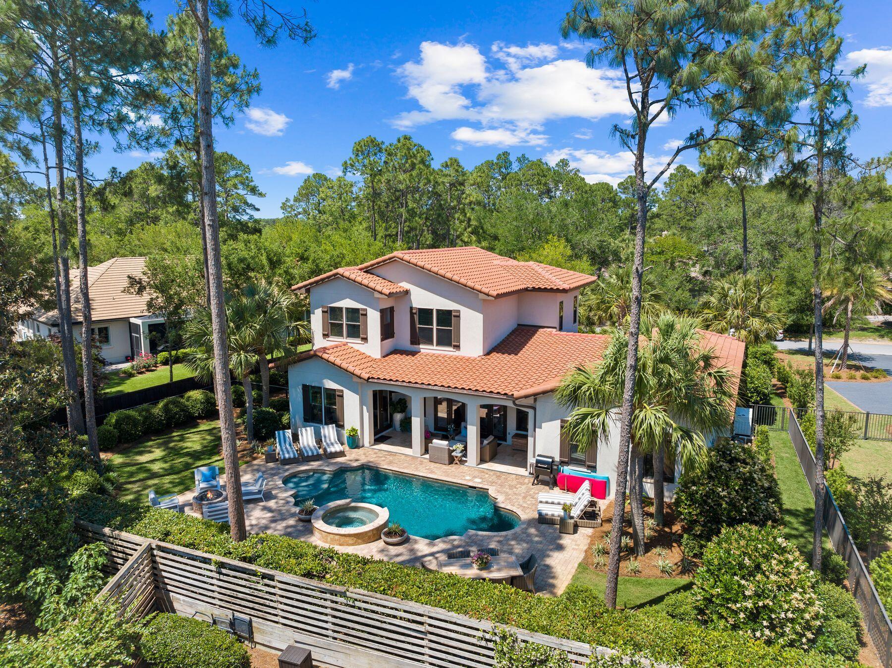 BAYTOWNE AVE EAST - Residential
