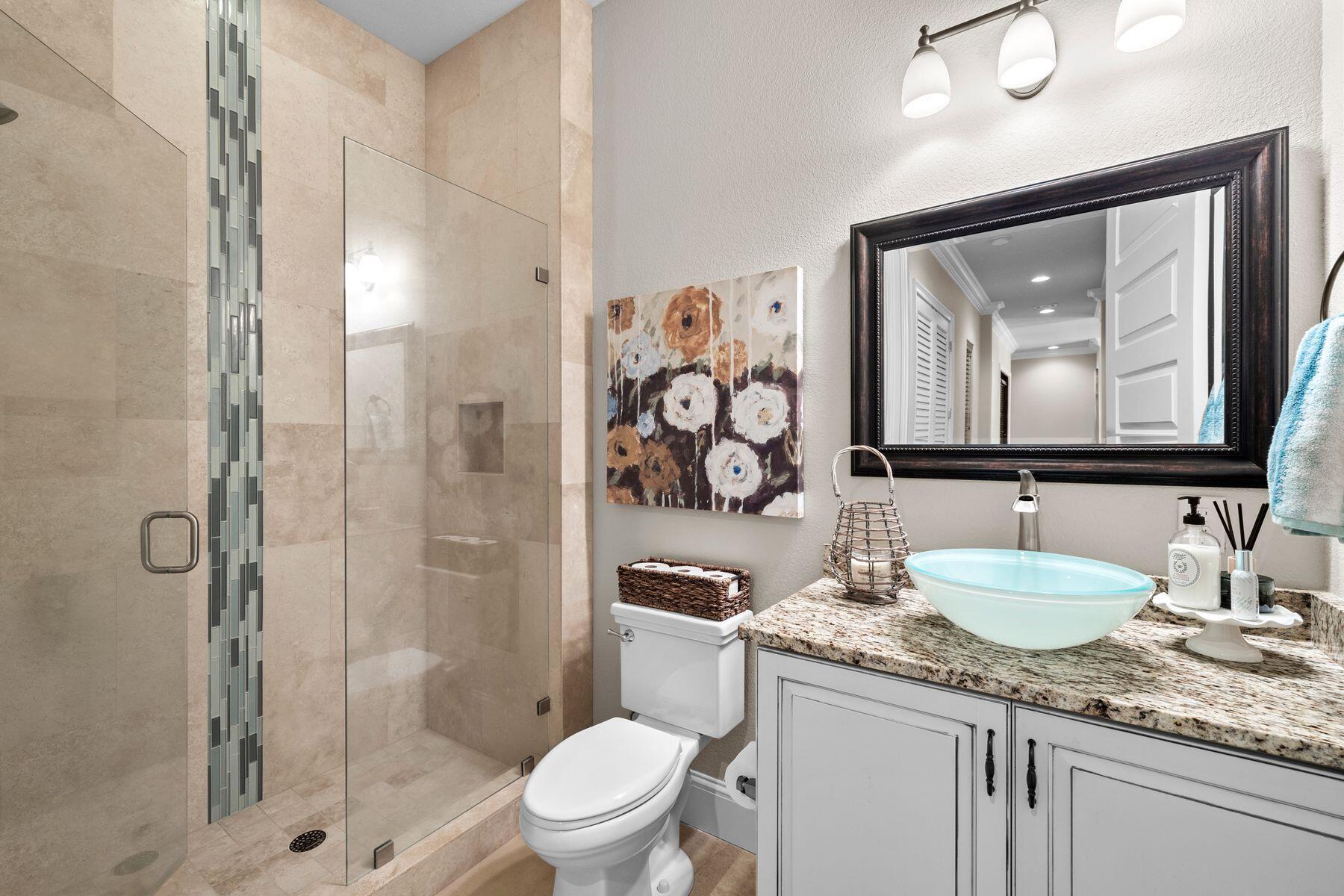 BAYTOWNE AVE EAST - Residential