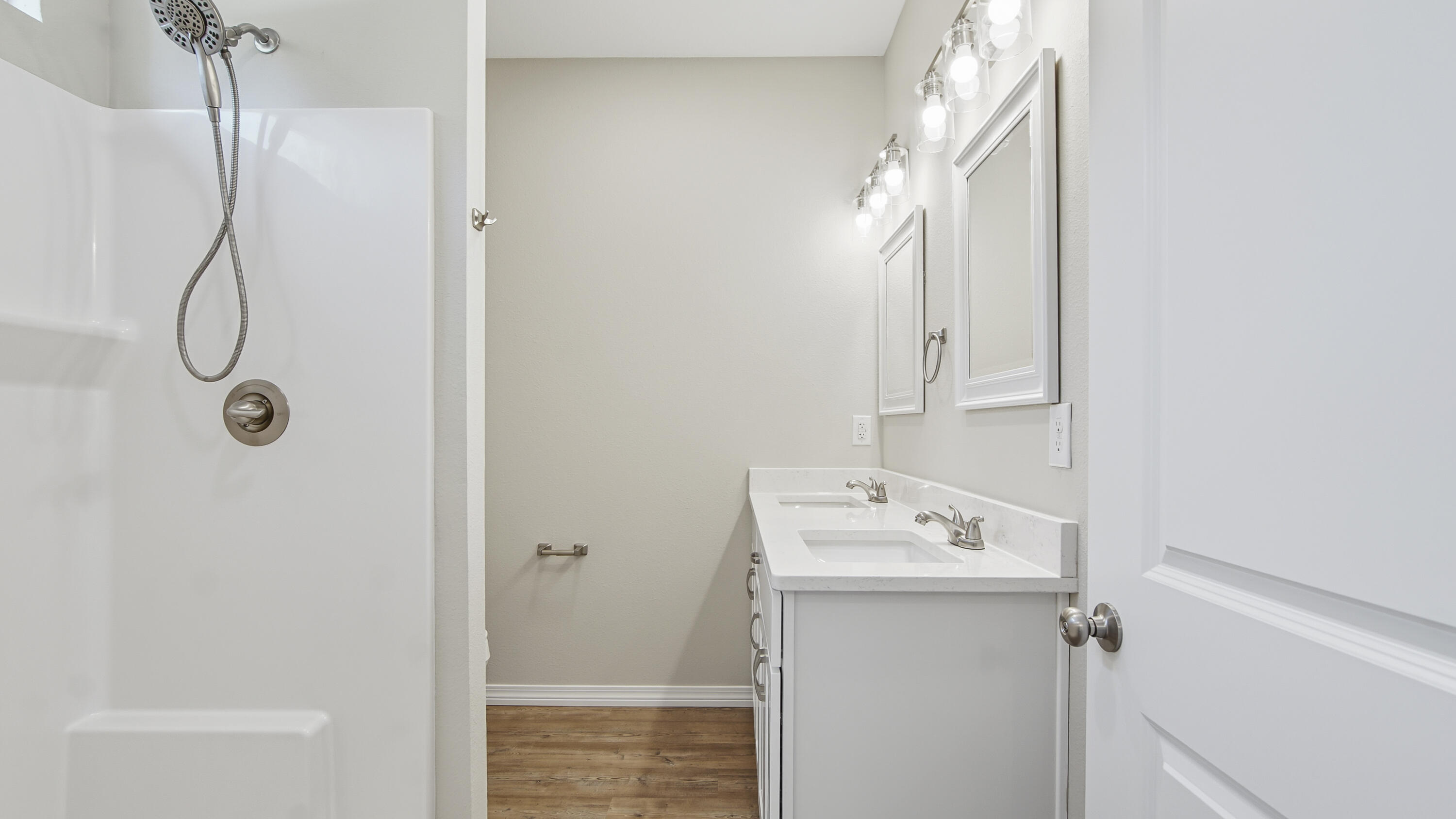 OAKWOOD HILLS UNIT 3 - Residential