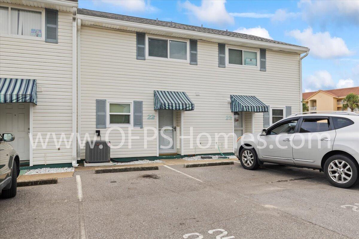 SUMMERHOUSE T/H - Residential Lease