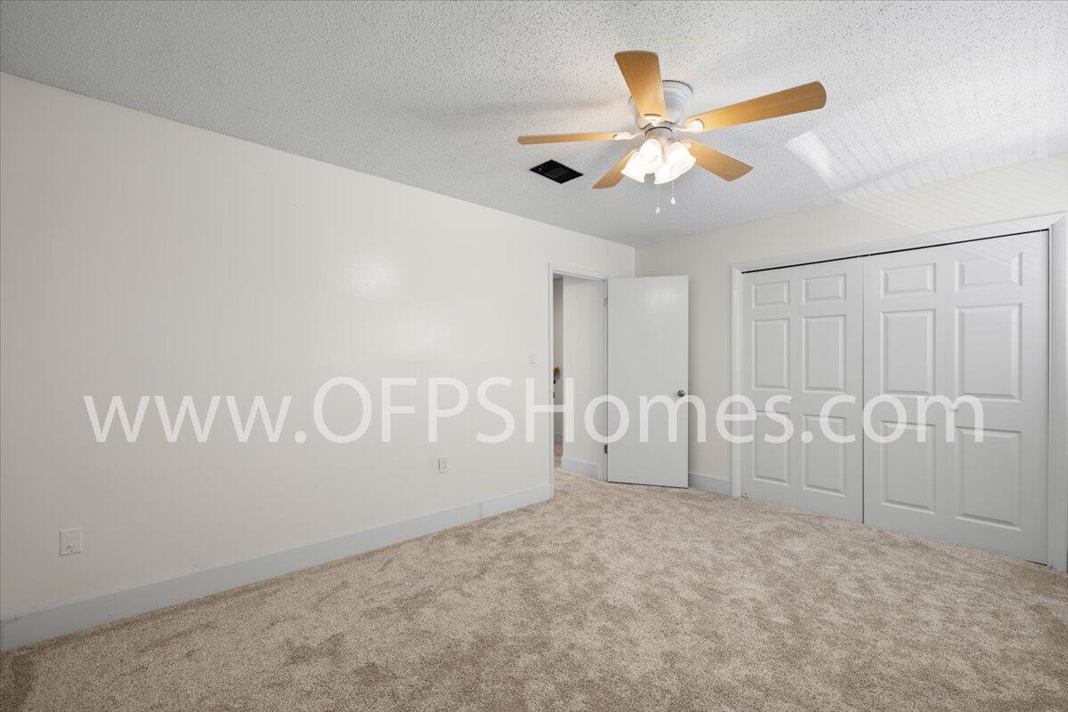 SUMMERHOUSE T/H - Residential Lease