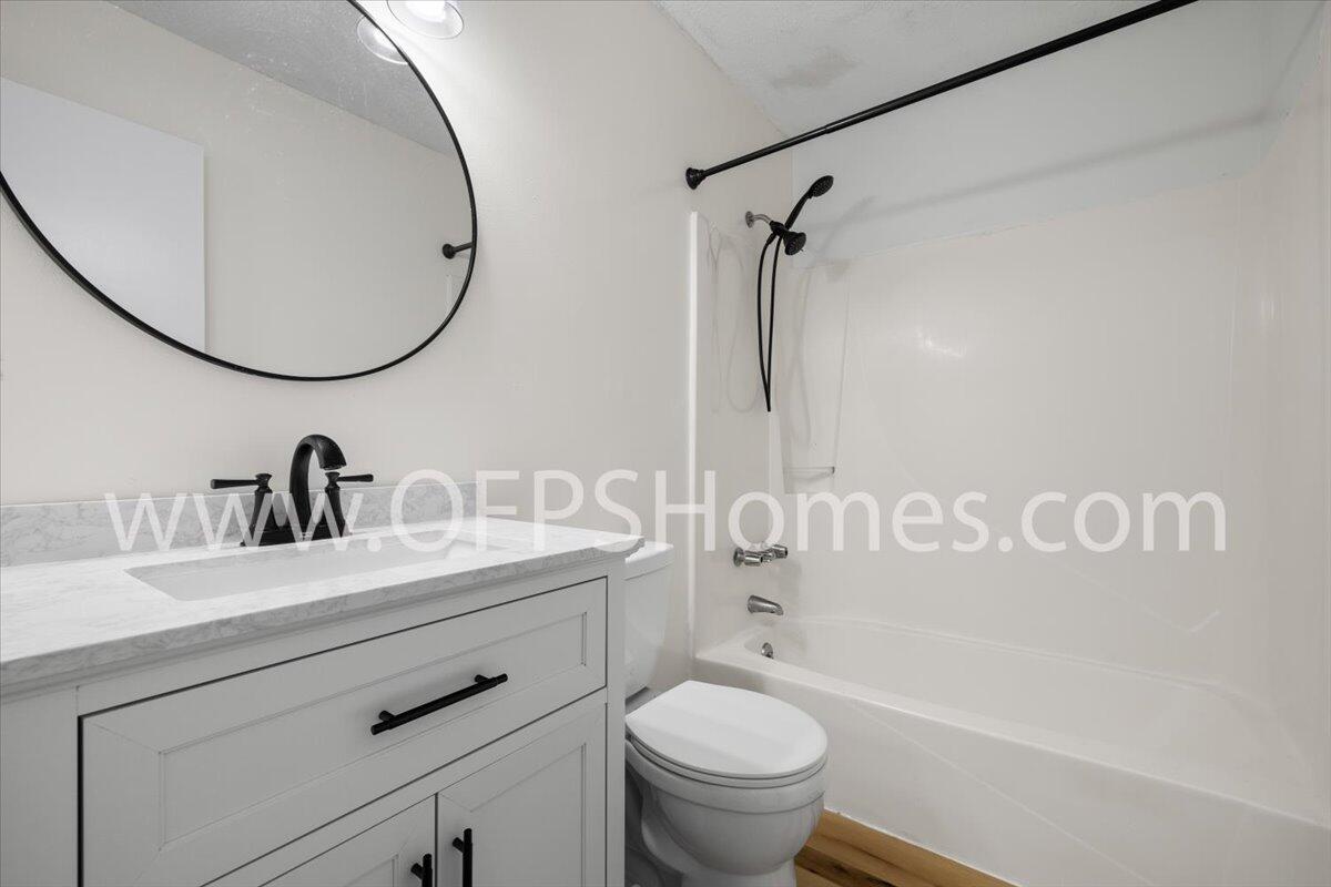 SUMMERHOUSE T/H - Residential Lease