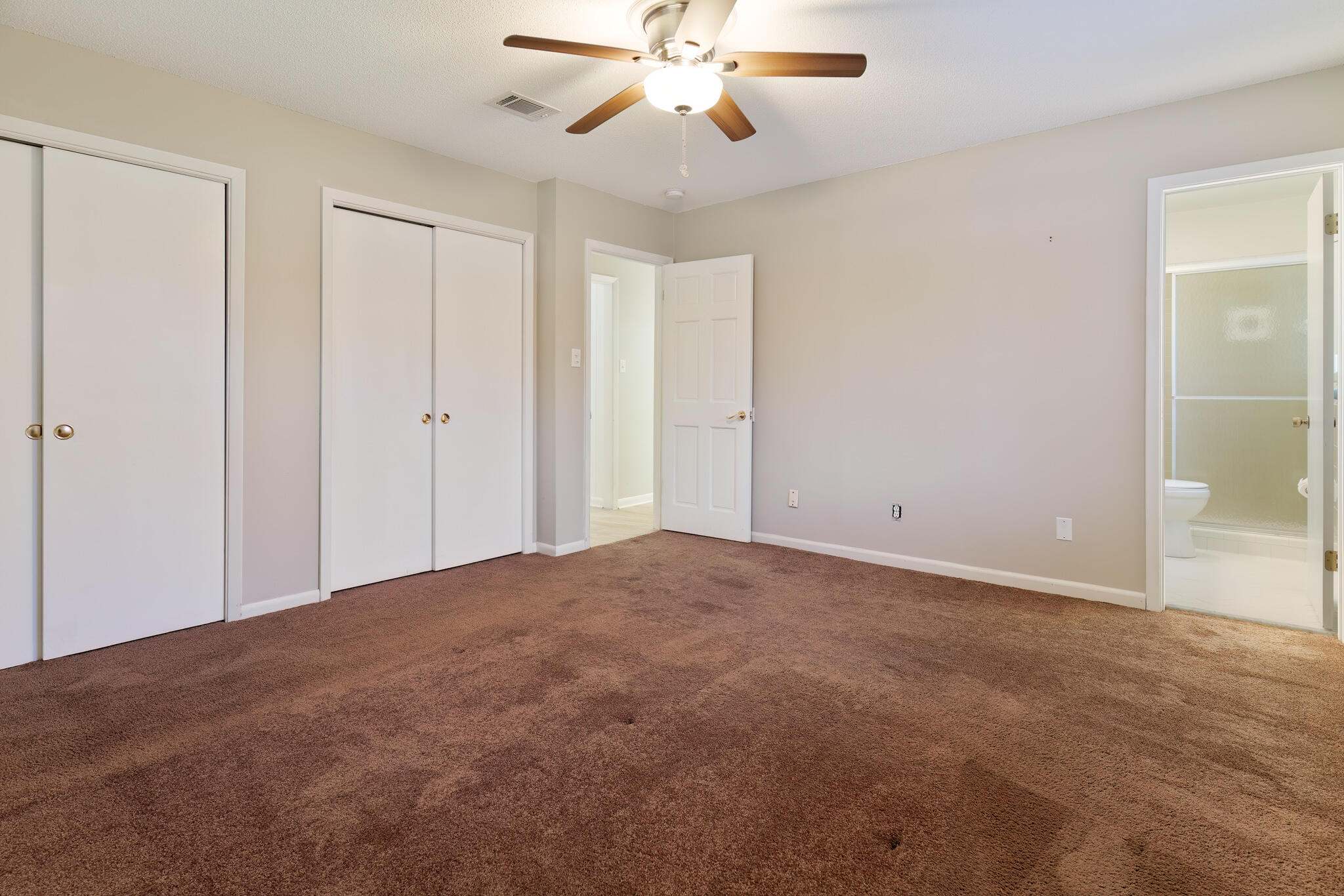 COUNTRY CLUB ESTATES 1ST ADDN - Residential