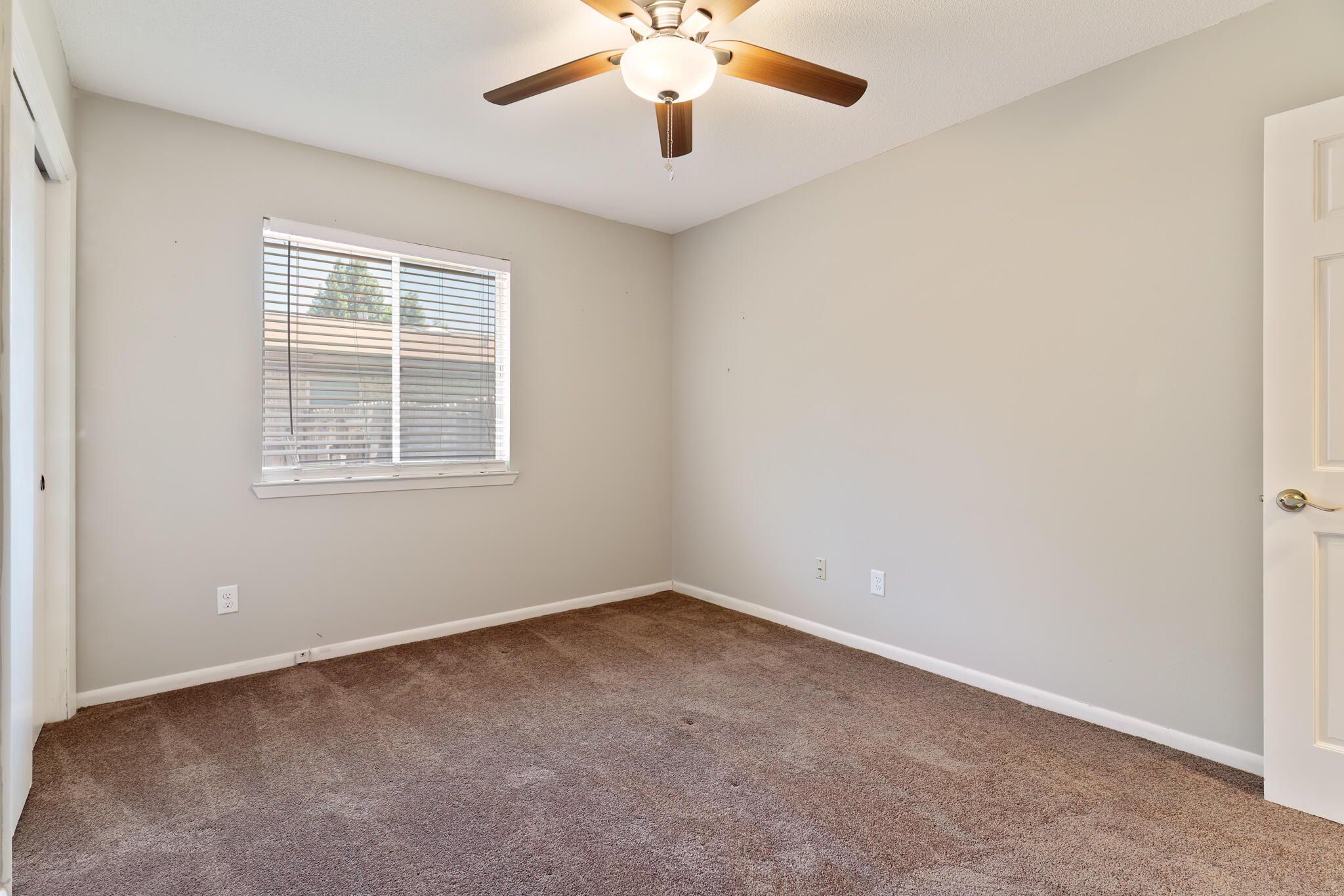 COUNTRY CLUB ESTATES 1ST ADDN - Residential