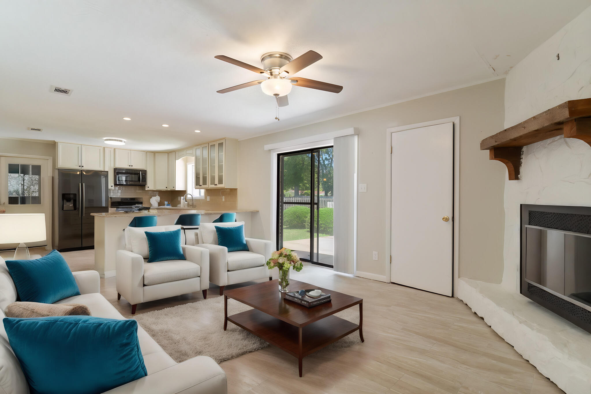 COUNTRY CLUB ESTATES 1ST ADDN - Residential