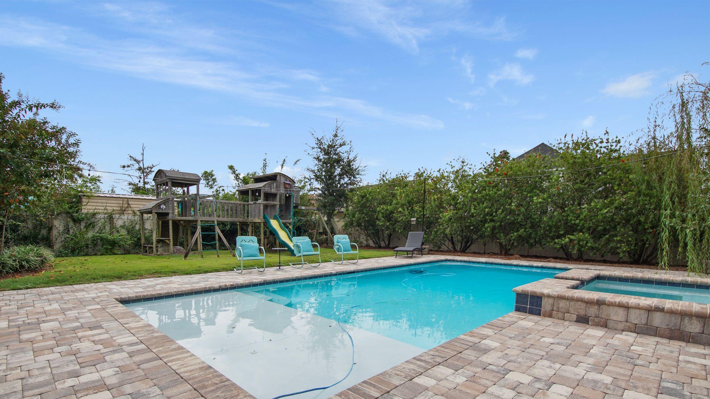 Hawks Landing - Residential