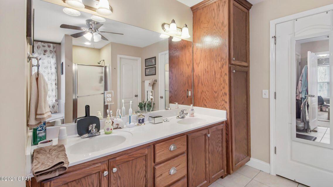 OAKCREST - Residential