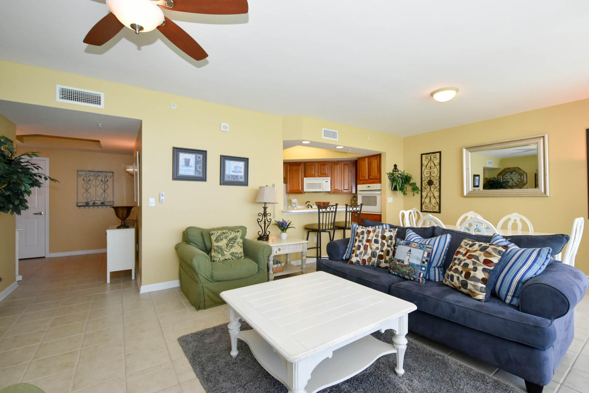 SILVER BEACH TOWERS WEST - Residential