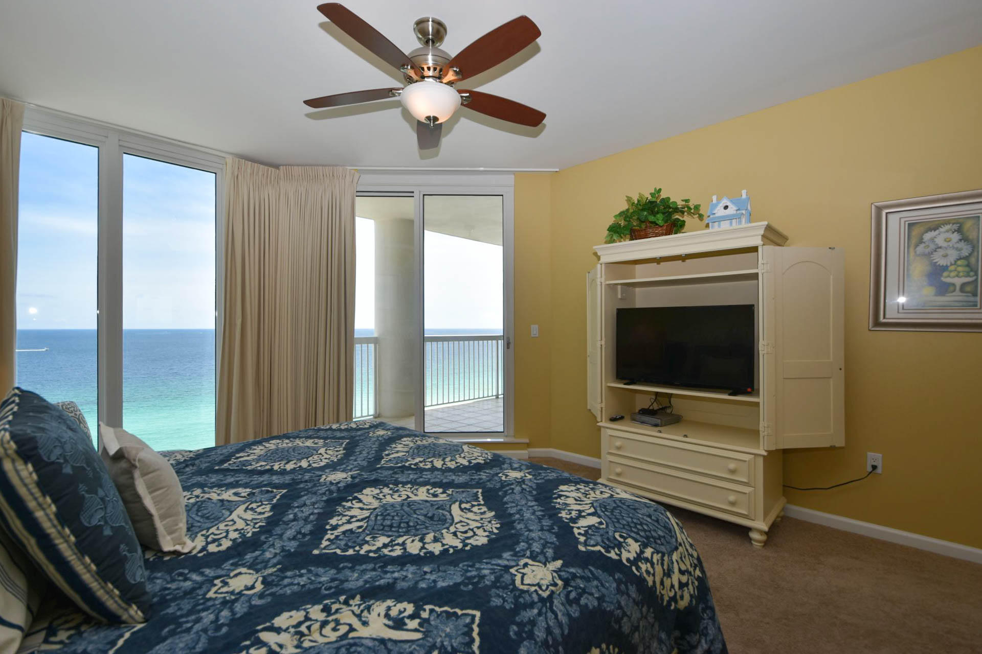 SILVER BEACH TOWERS WEST - Residential