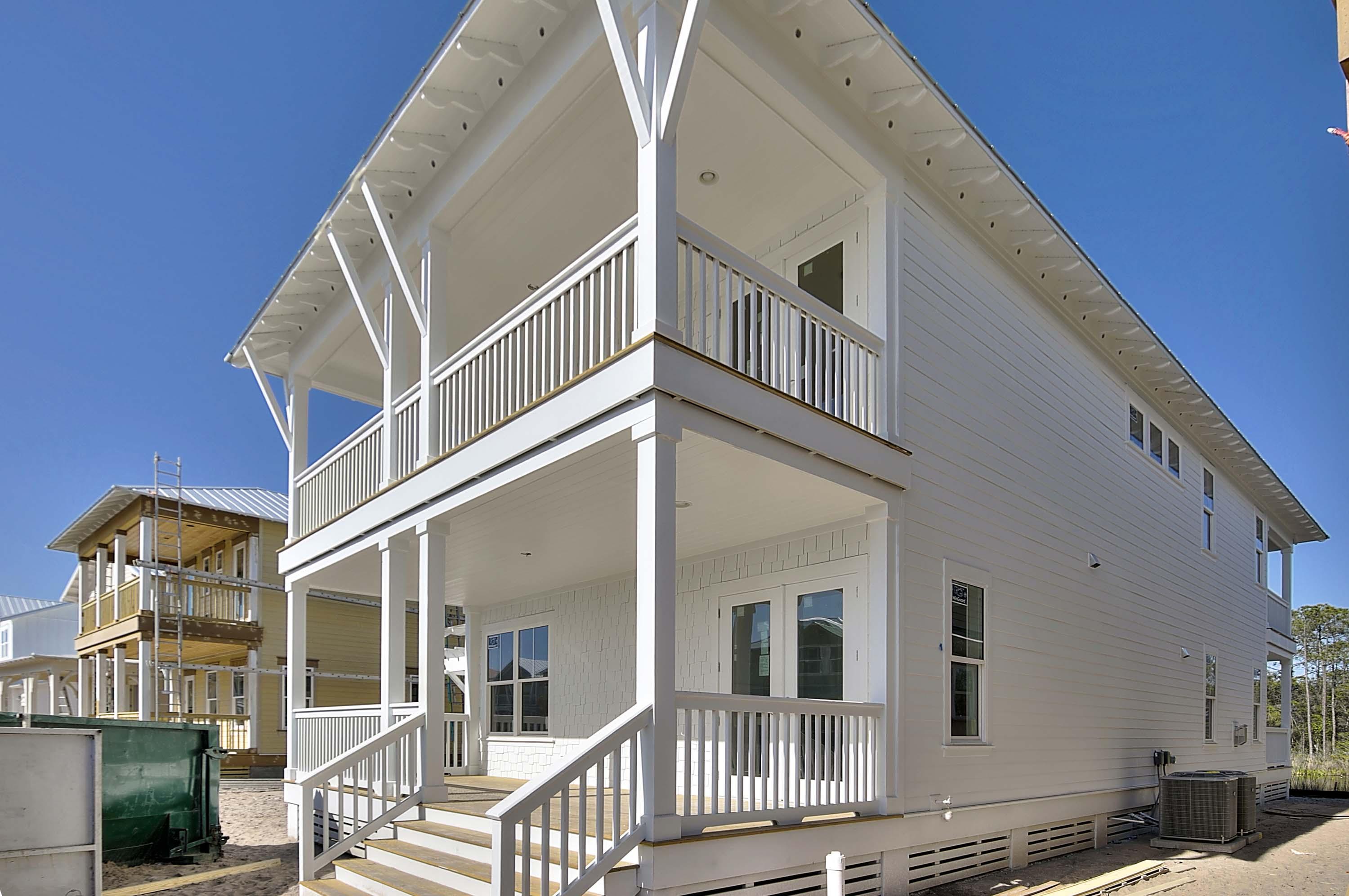 NATUREWALK AT SEAGROVE - Residential