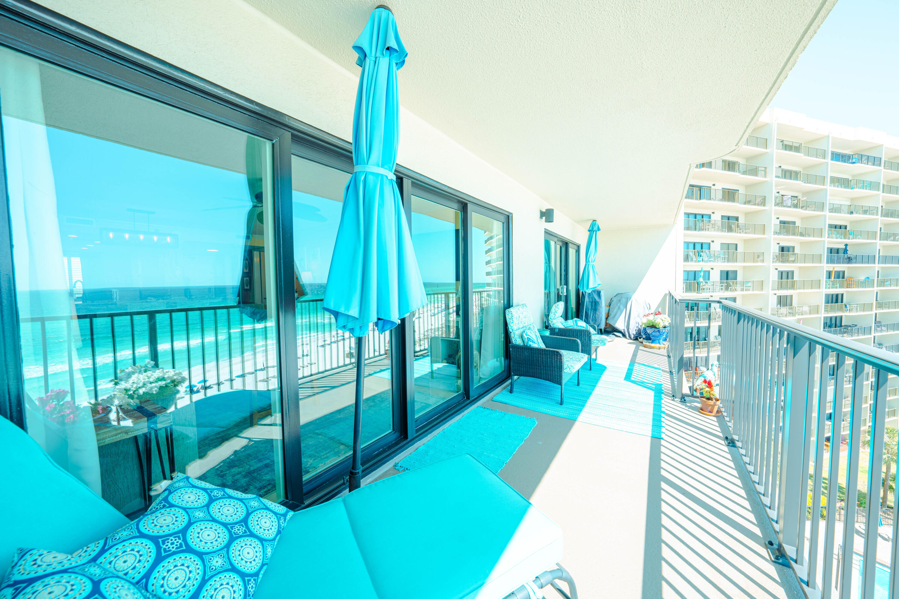 The commodore - Residential