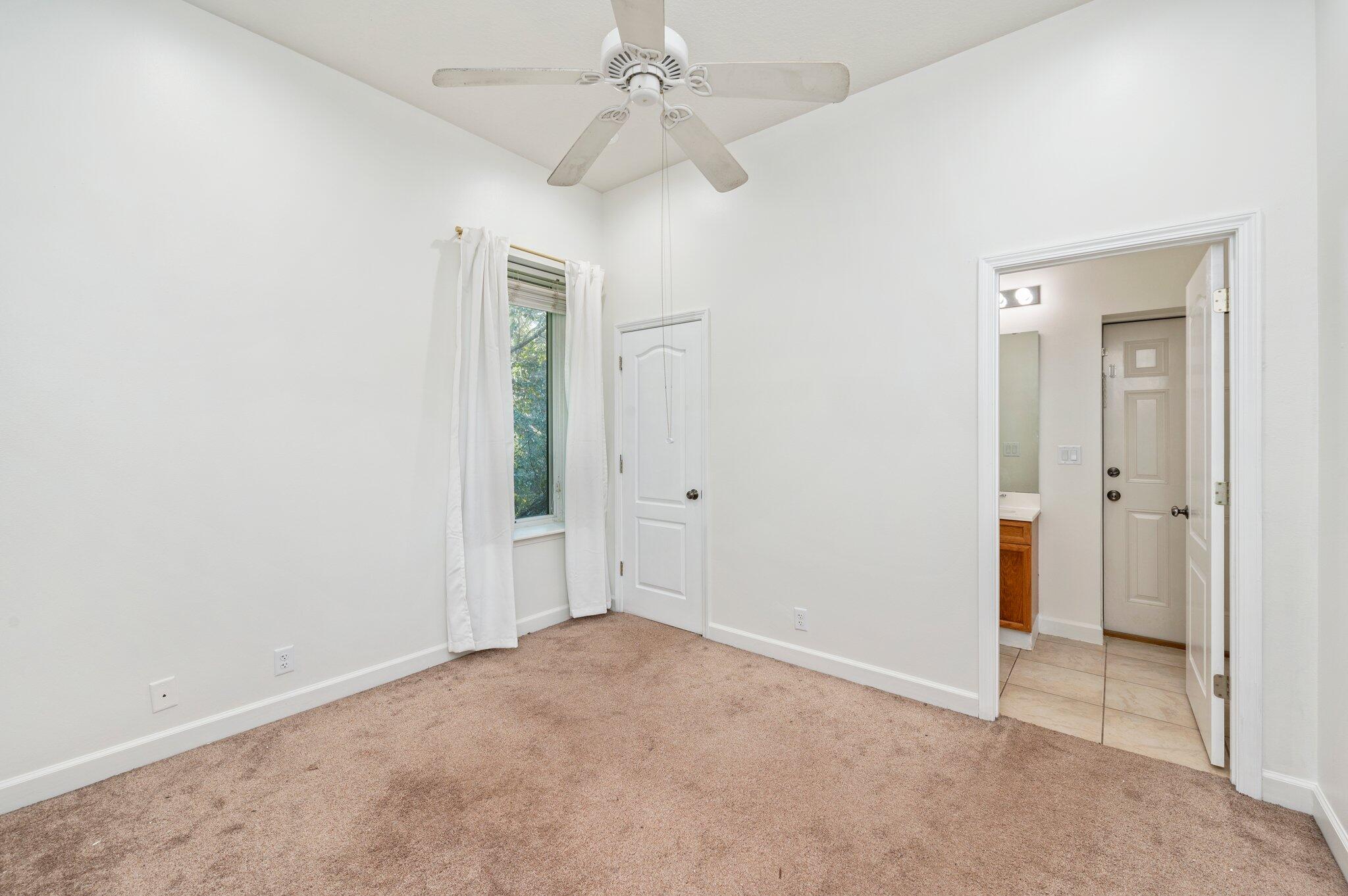 HUNTINGTON S/D PH 1 - Residential Lease