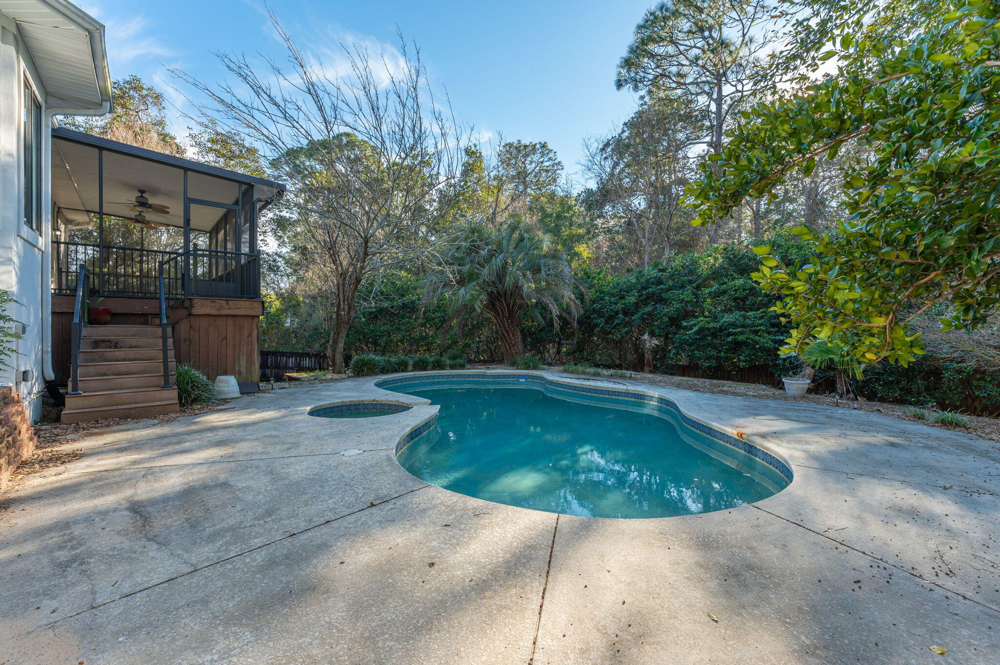 HUNTINGTON S/D PH 1 - Residential Lease