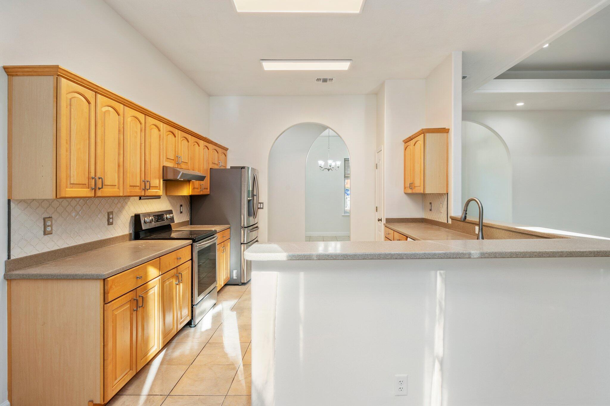 HUNTINGTON S/D PH 1 - Residential Lease