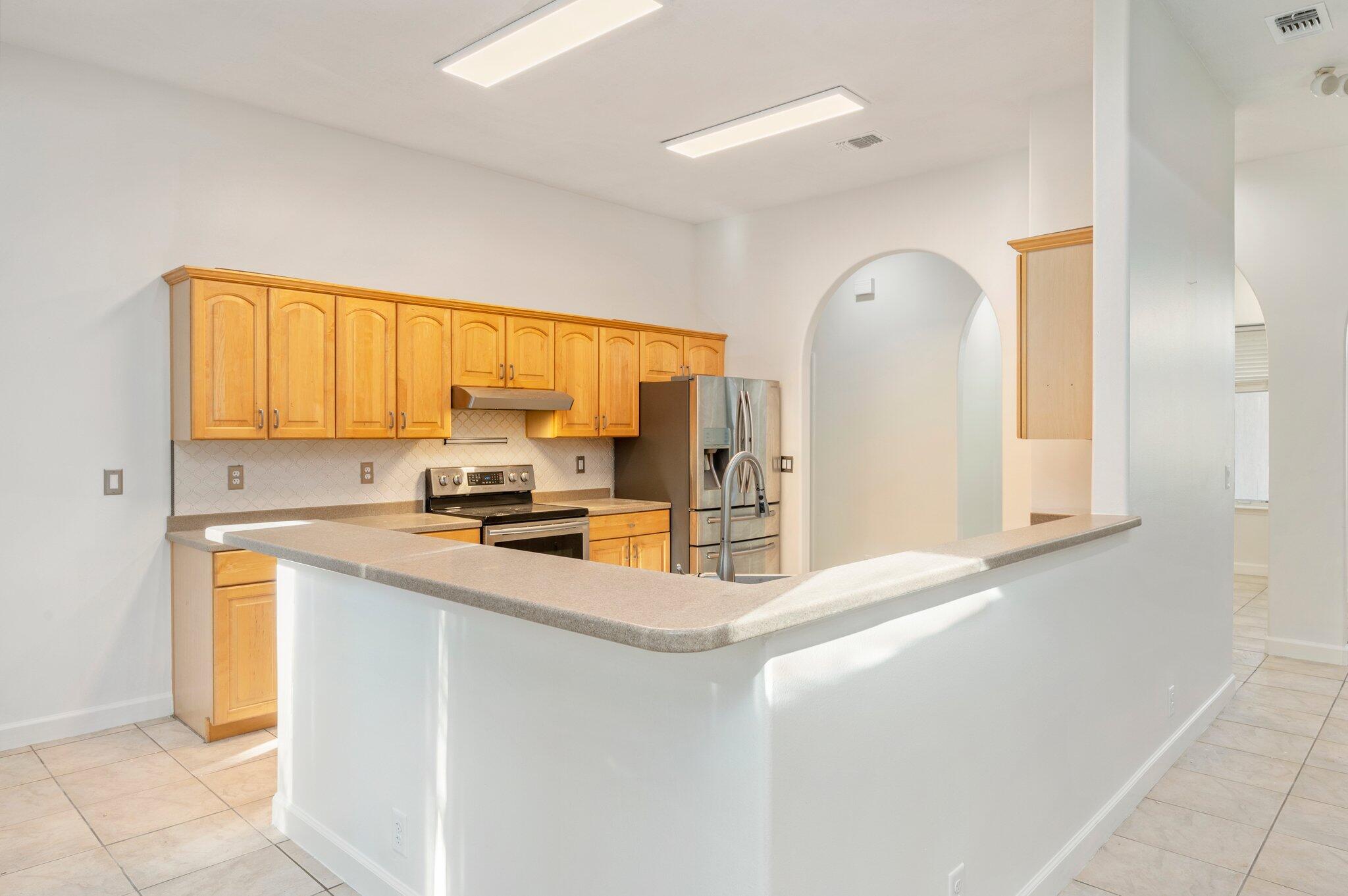 HUNTINGTON S/D PH 1 - Residential Lease