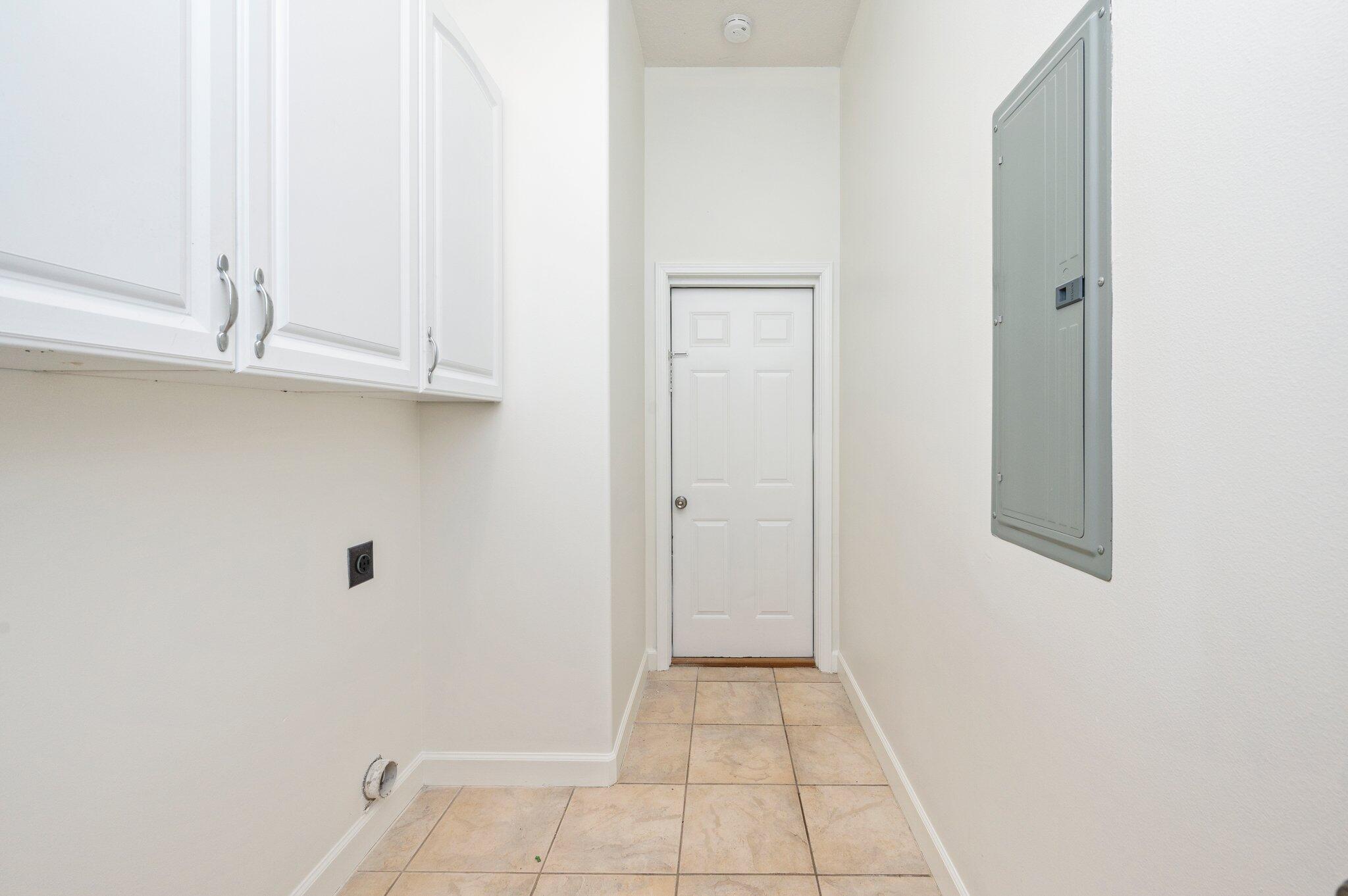 HUNTINGTON S/D PH 1 - Residential Lease