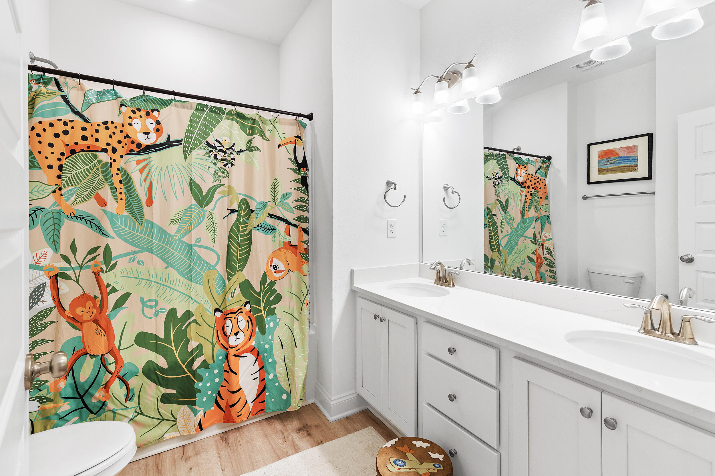 LAKEVIEW - Residential