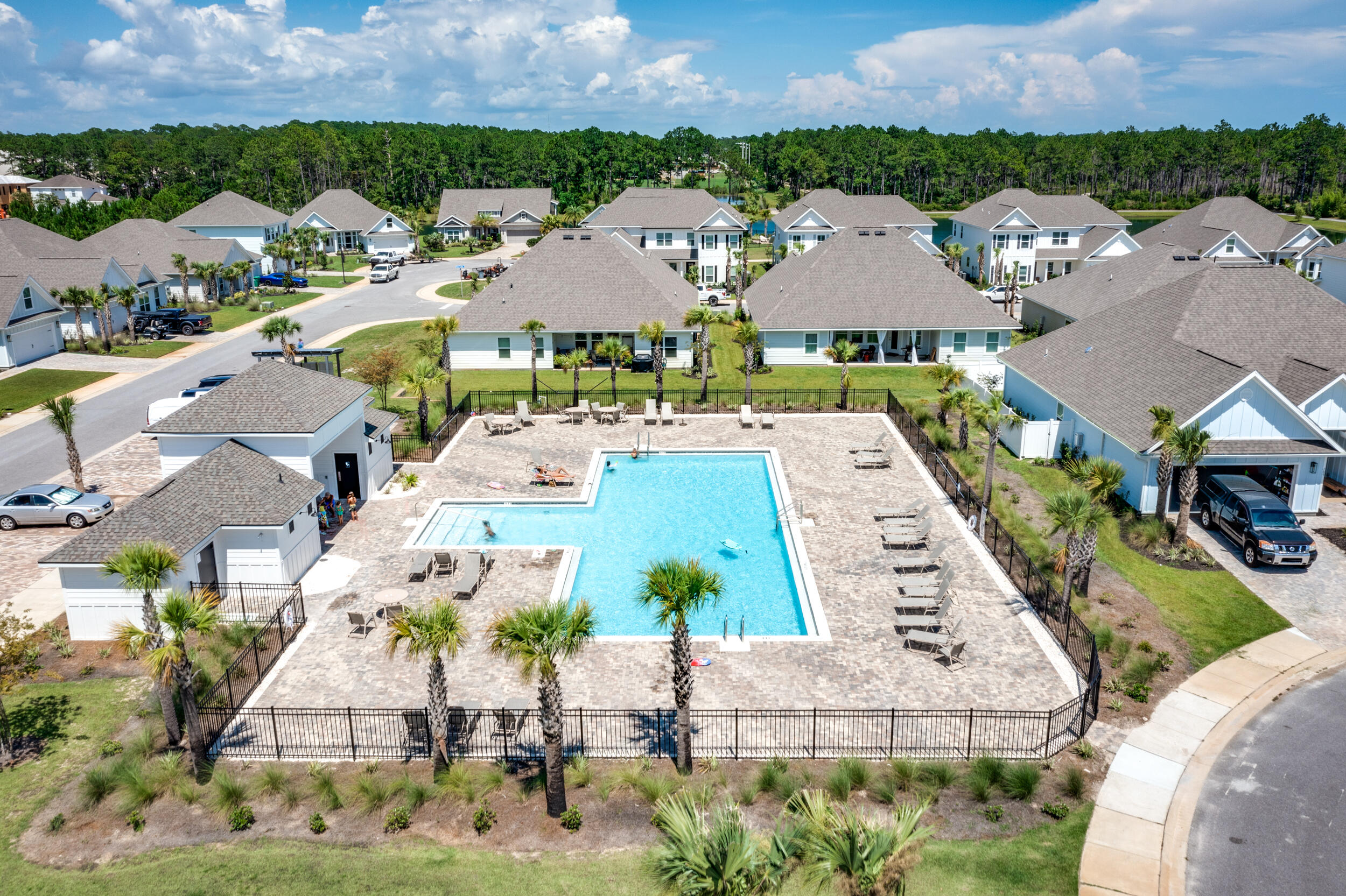 LAKEVIEW - Residential