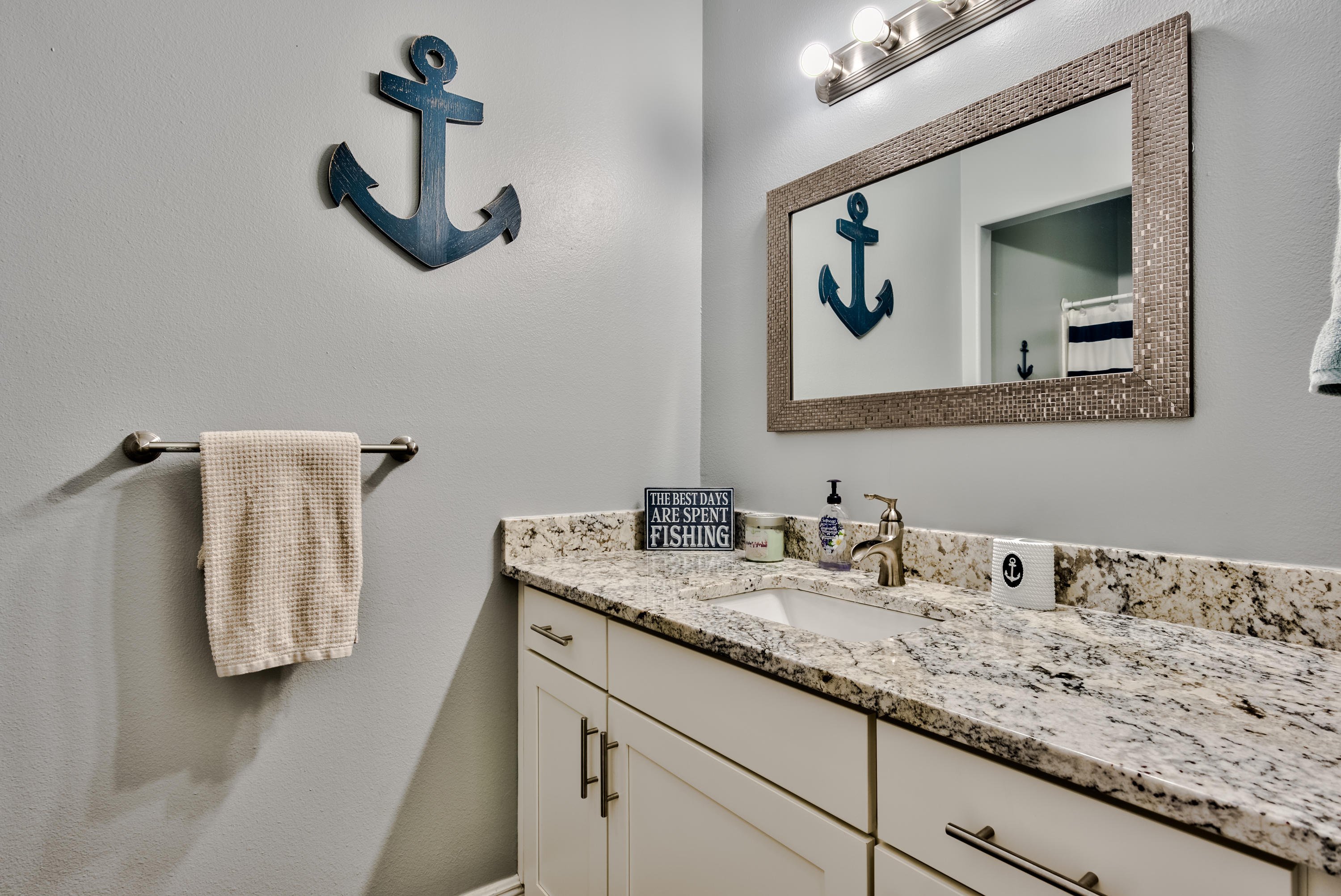 CROSS CREEK SHORES - Residential