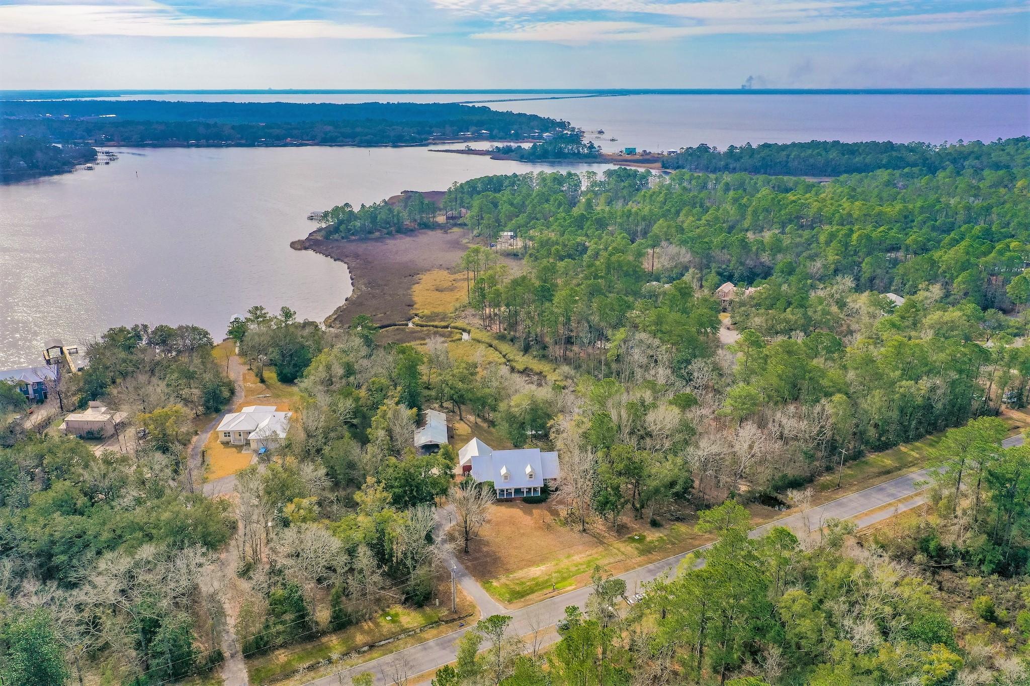 CROSS CREEK SHORES - Residential